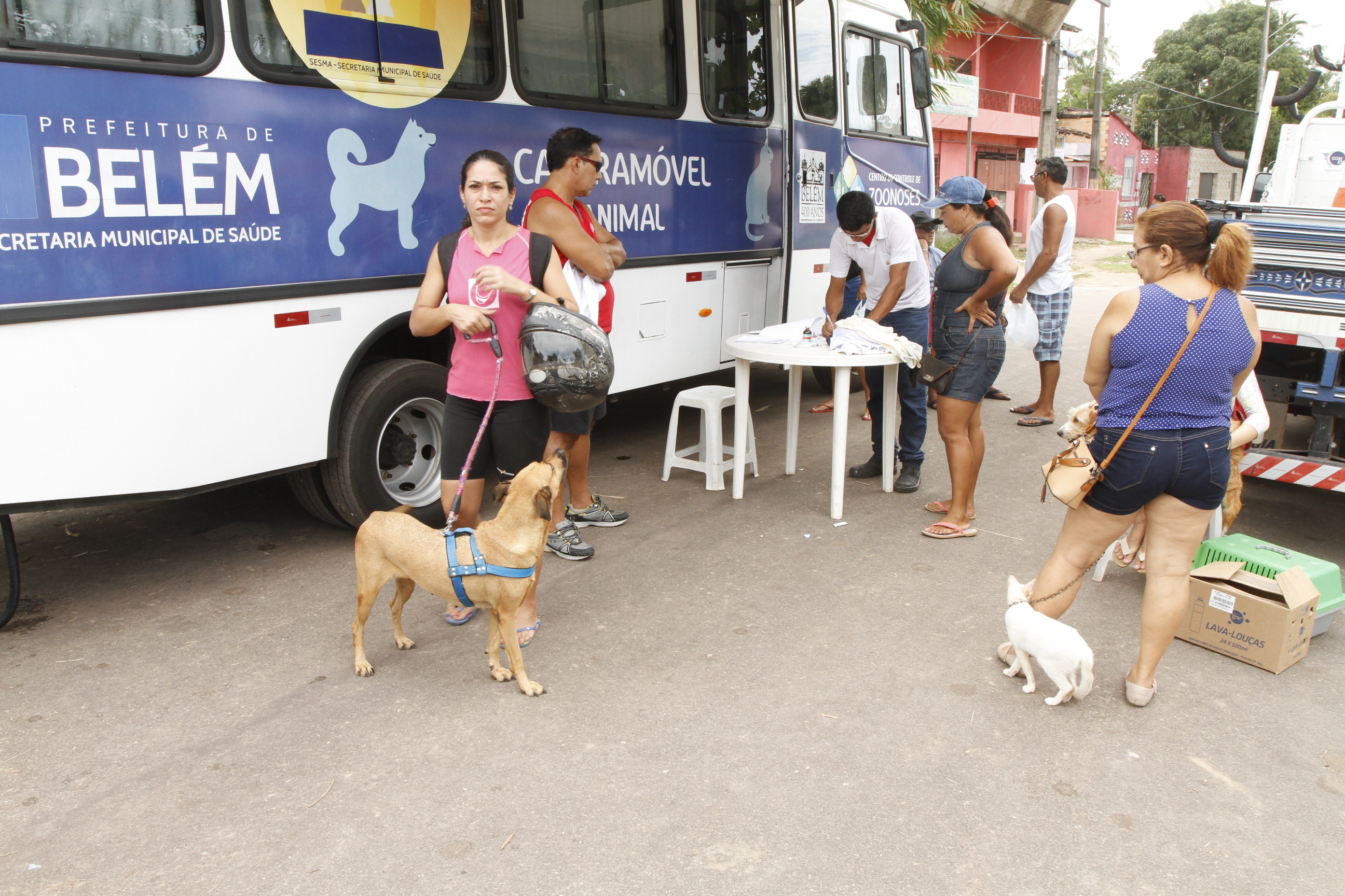Outeiro recebe primeira edição do programa Prefeitura no Bairro