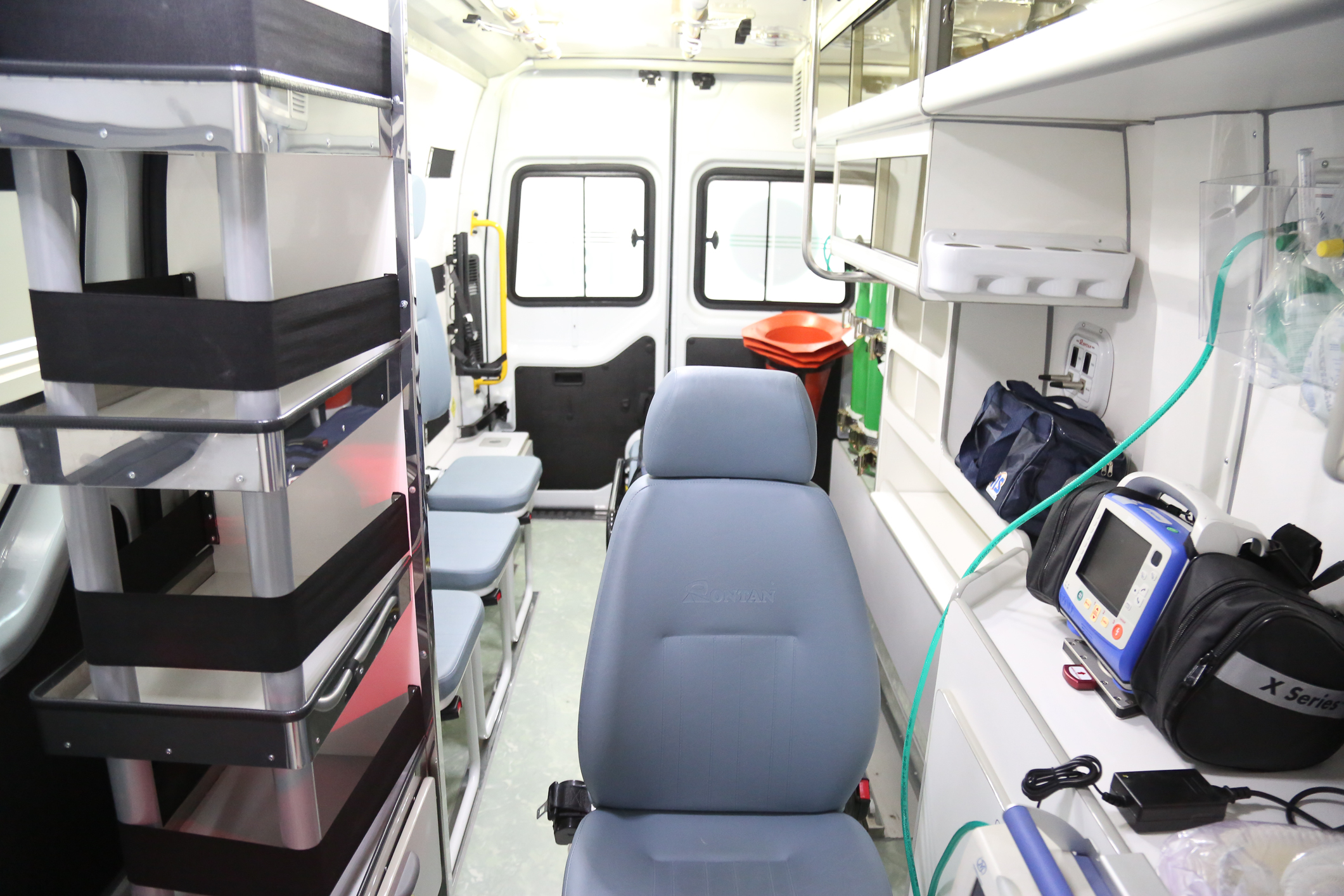 Prefeitura de Belém entrega seis novas ambulâncias para o Samu