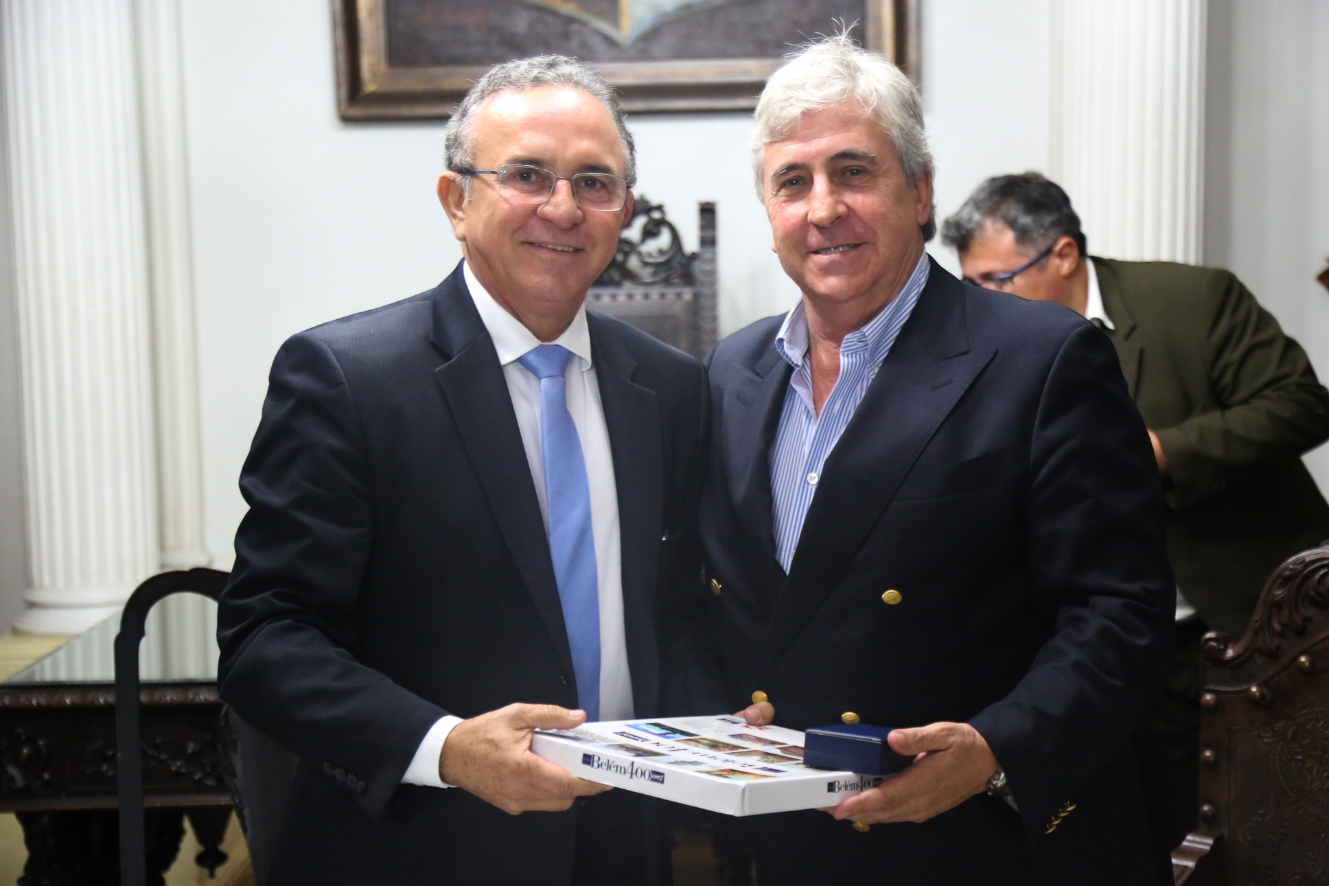 Prefeitura reúne com grupo de investidores do ramo de hotelaria português