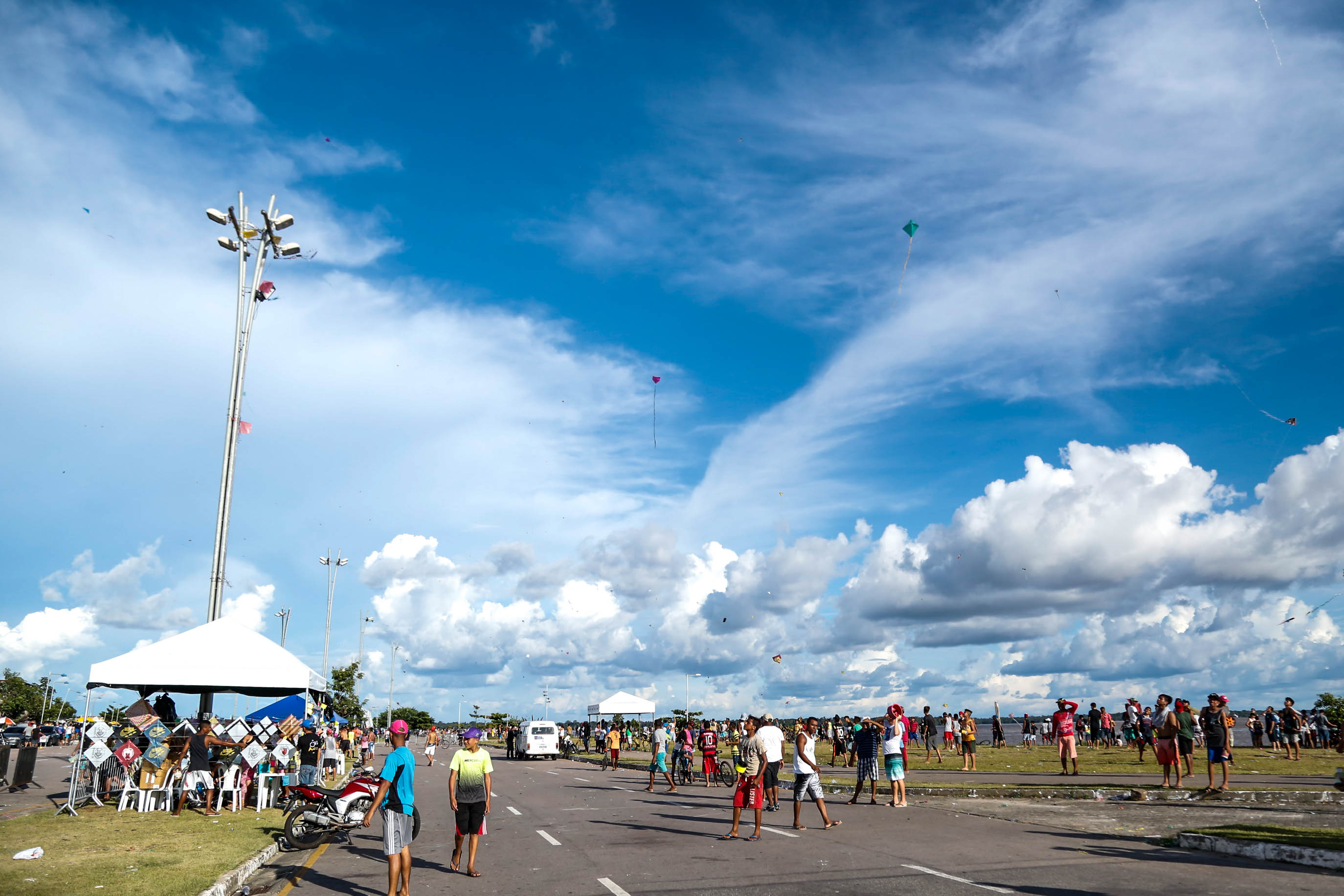 Amantes de pipas aproveitam último dia de festival nacional