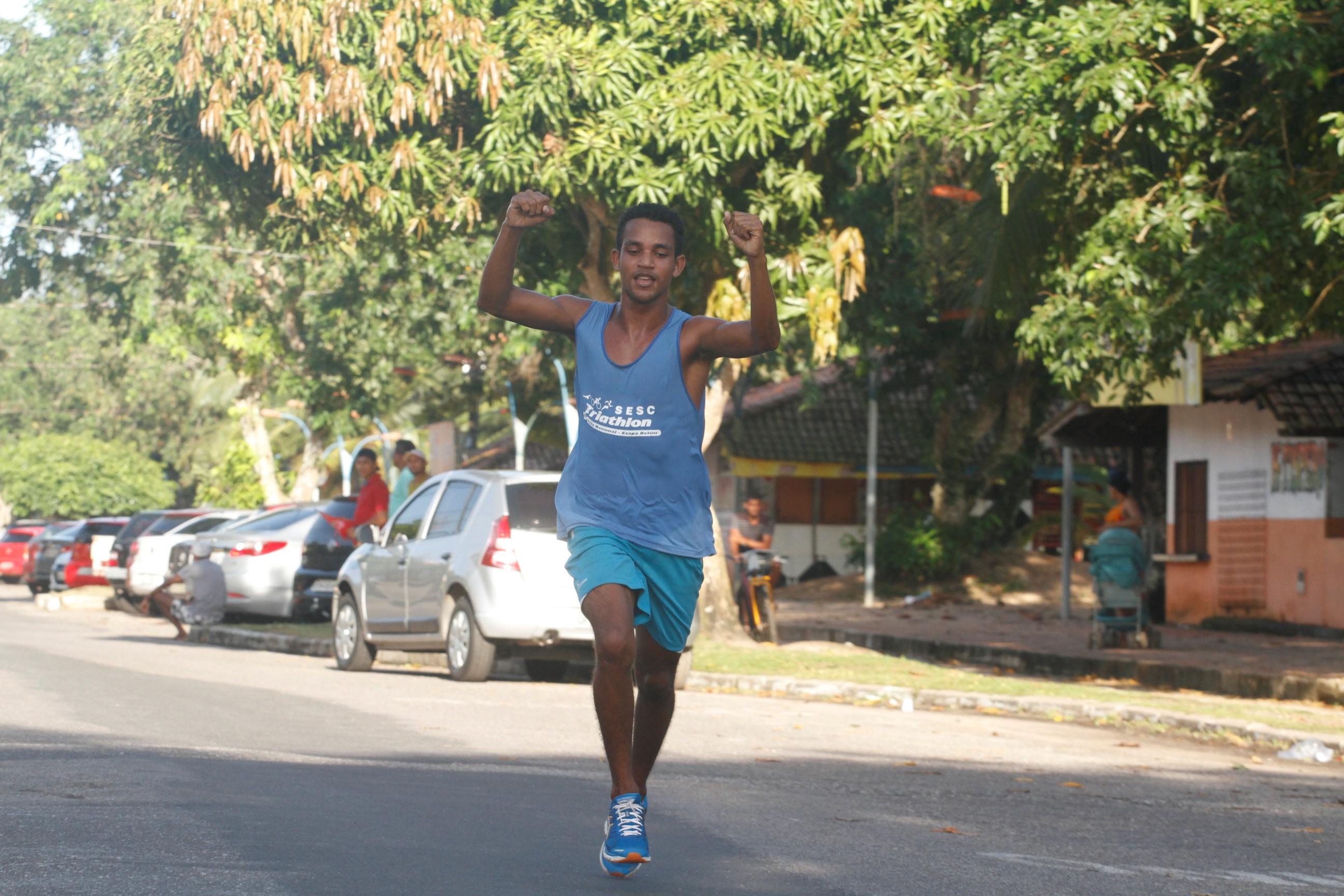 1ª Corrida Solidária da Guarda Municipal agita a orla do Chapéu Virado