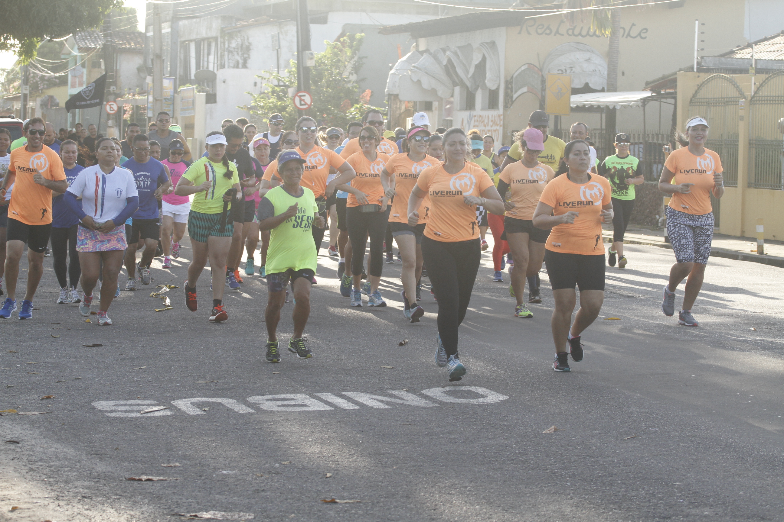 1ª Corrida Solidária da Guarda Municipal agita a orla do Chapéu Virado