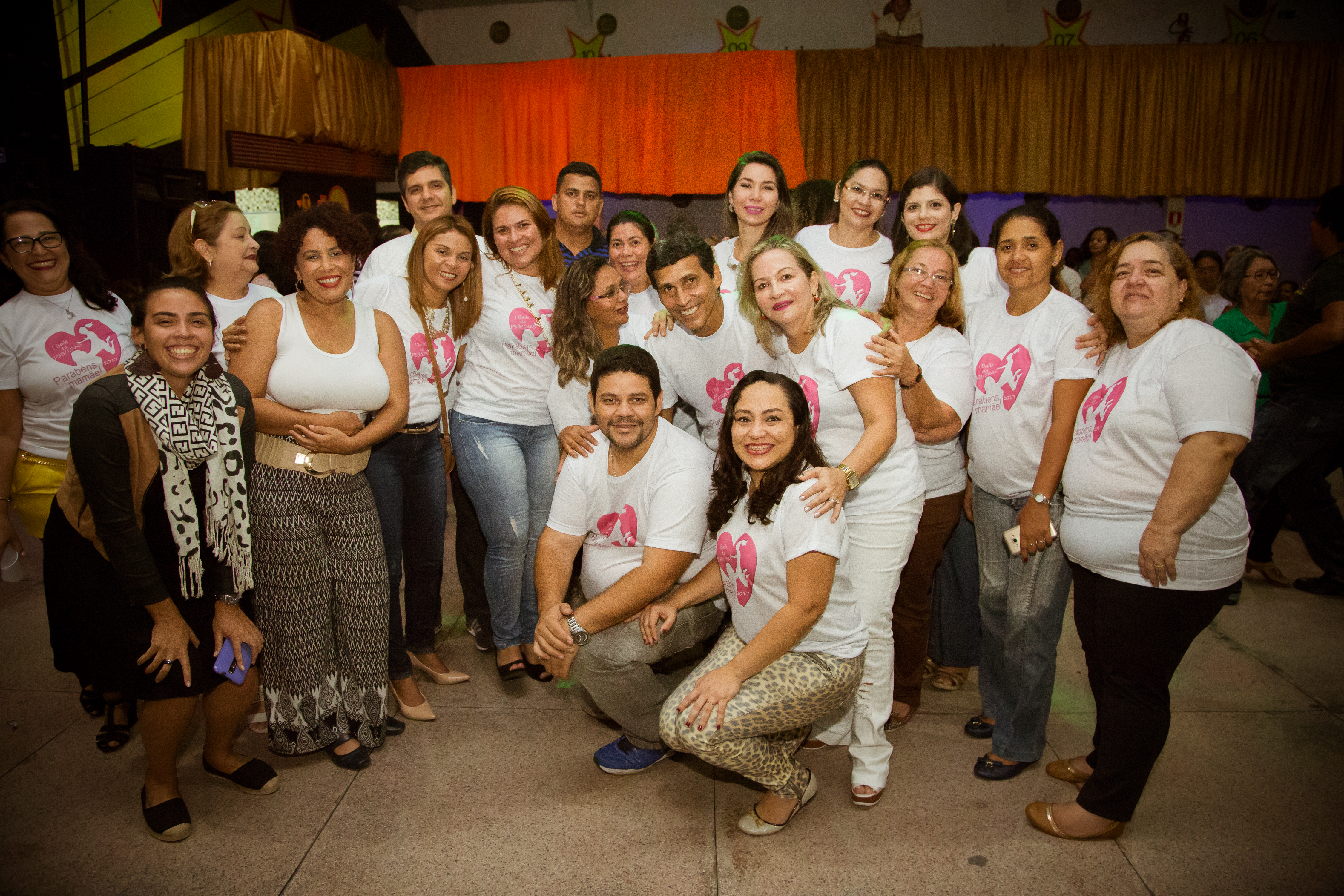 Mães atendidas nos Cras são homenageadas com baile pela Funpapa