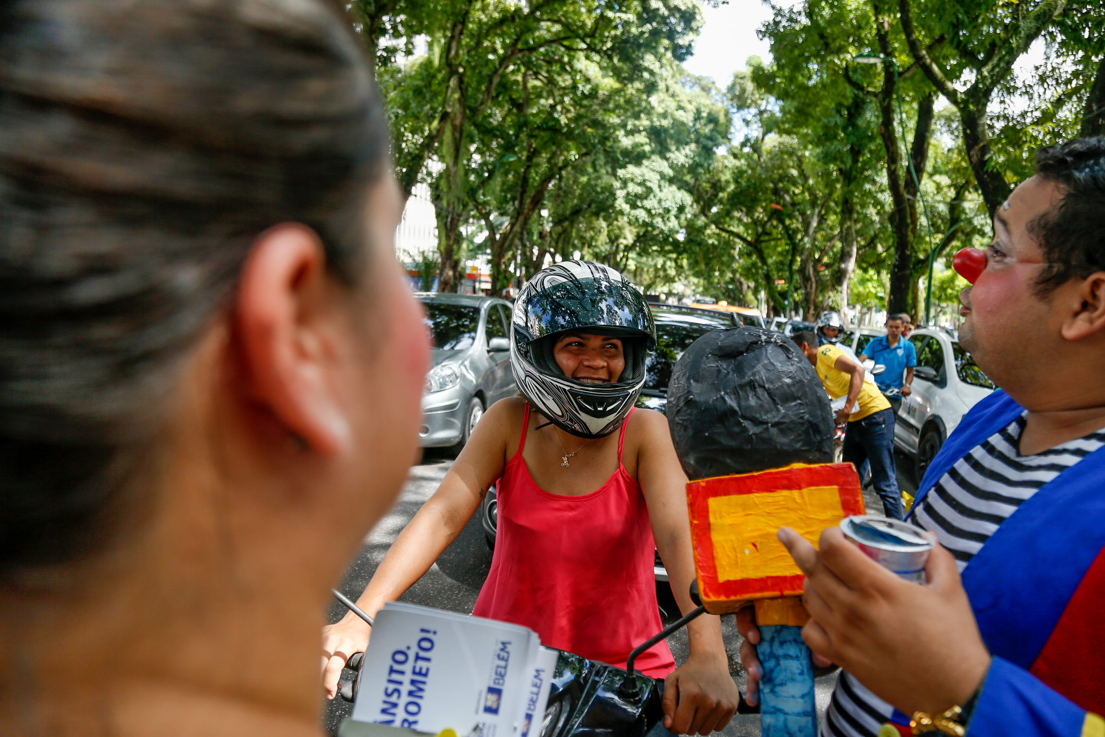 Blitz educativa alerta para os cuidados especiais com crianças no trânsito