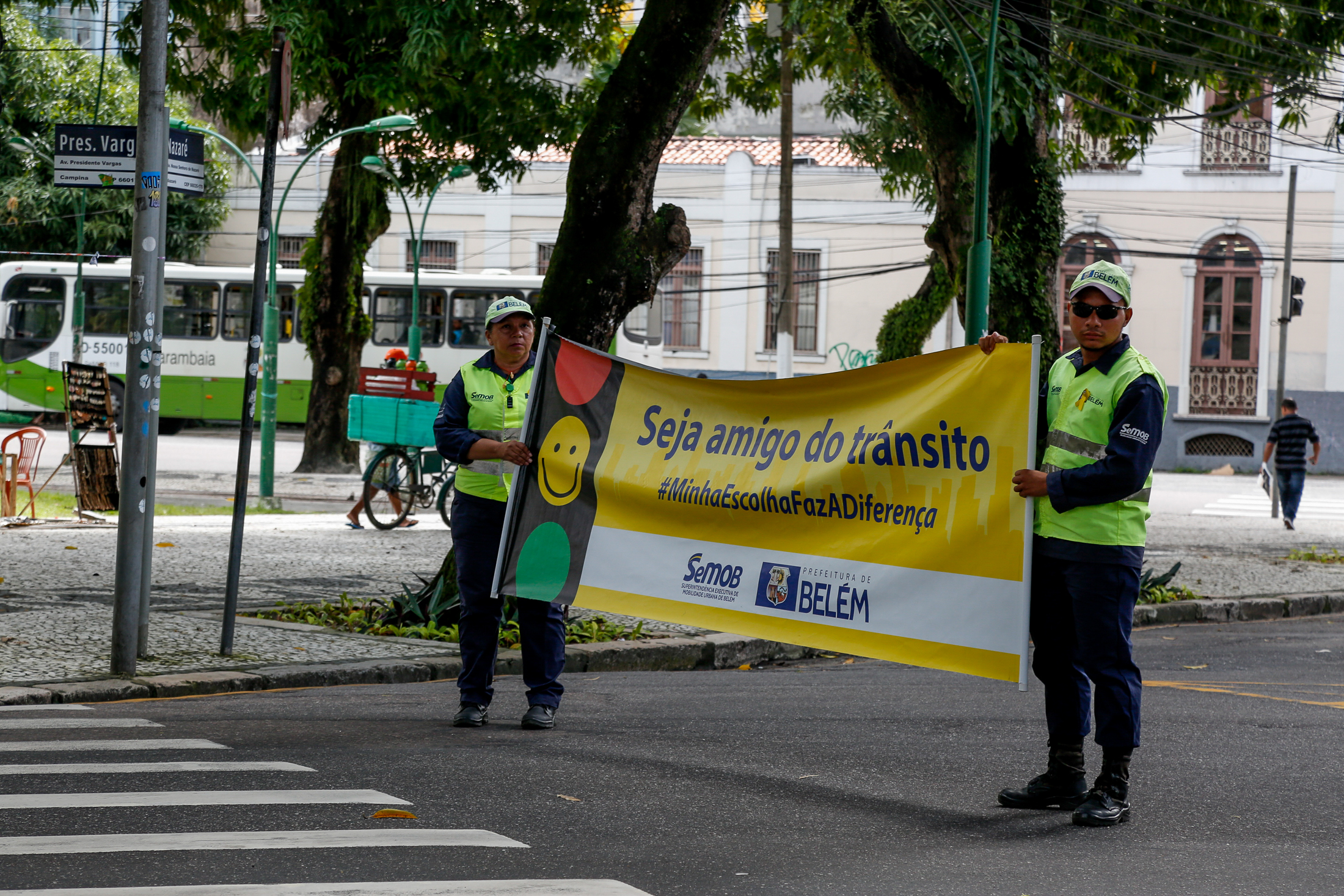 Blitz educativa alerta para os cuidados especiais com crianças no trânsito