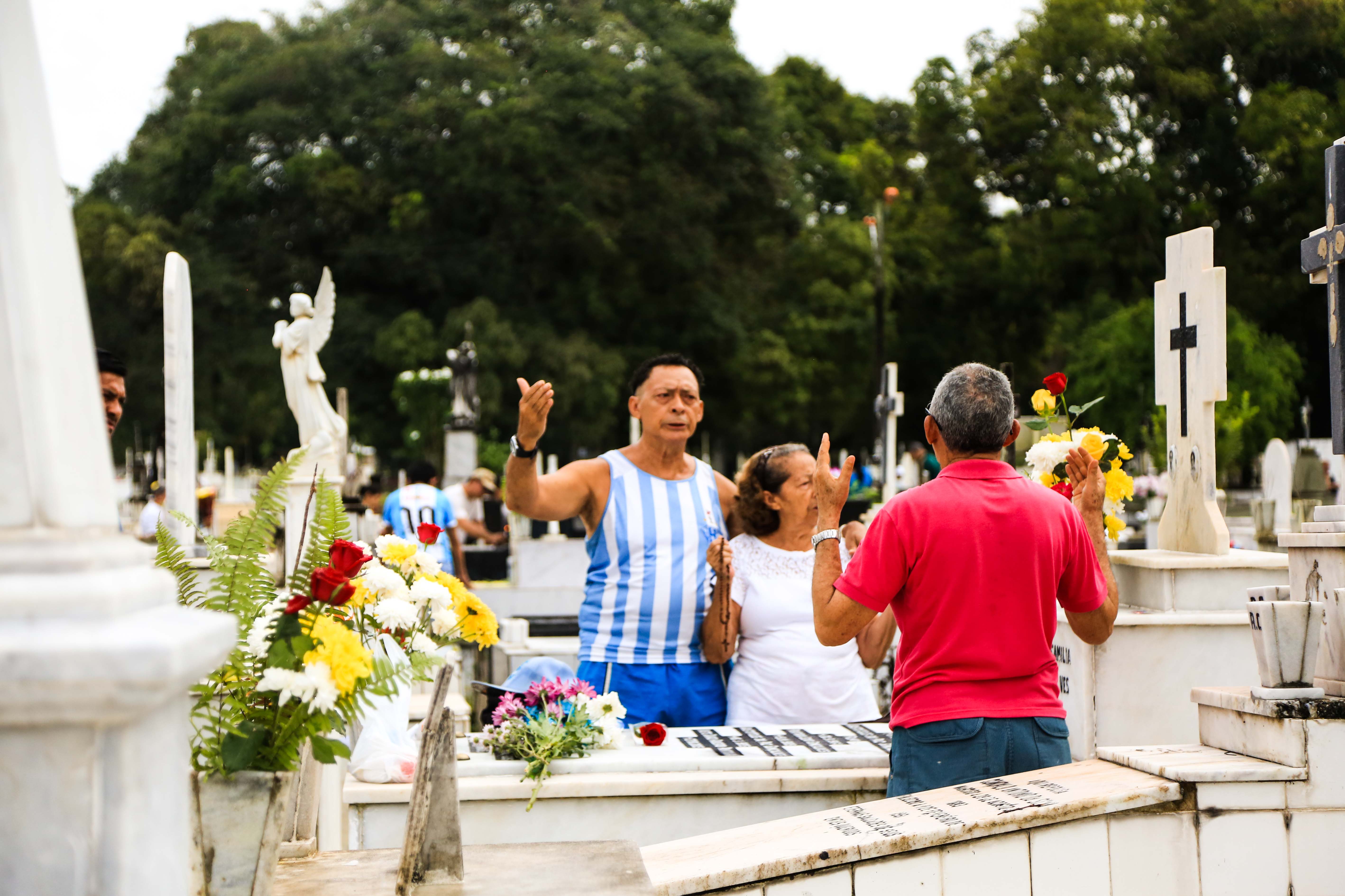 No Dia das Mães, cemitérios de Belém têm dia tranquilo