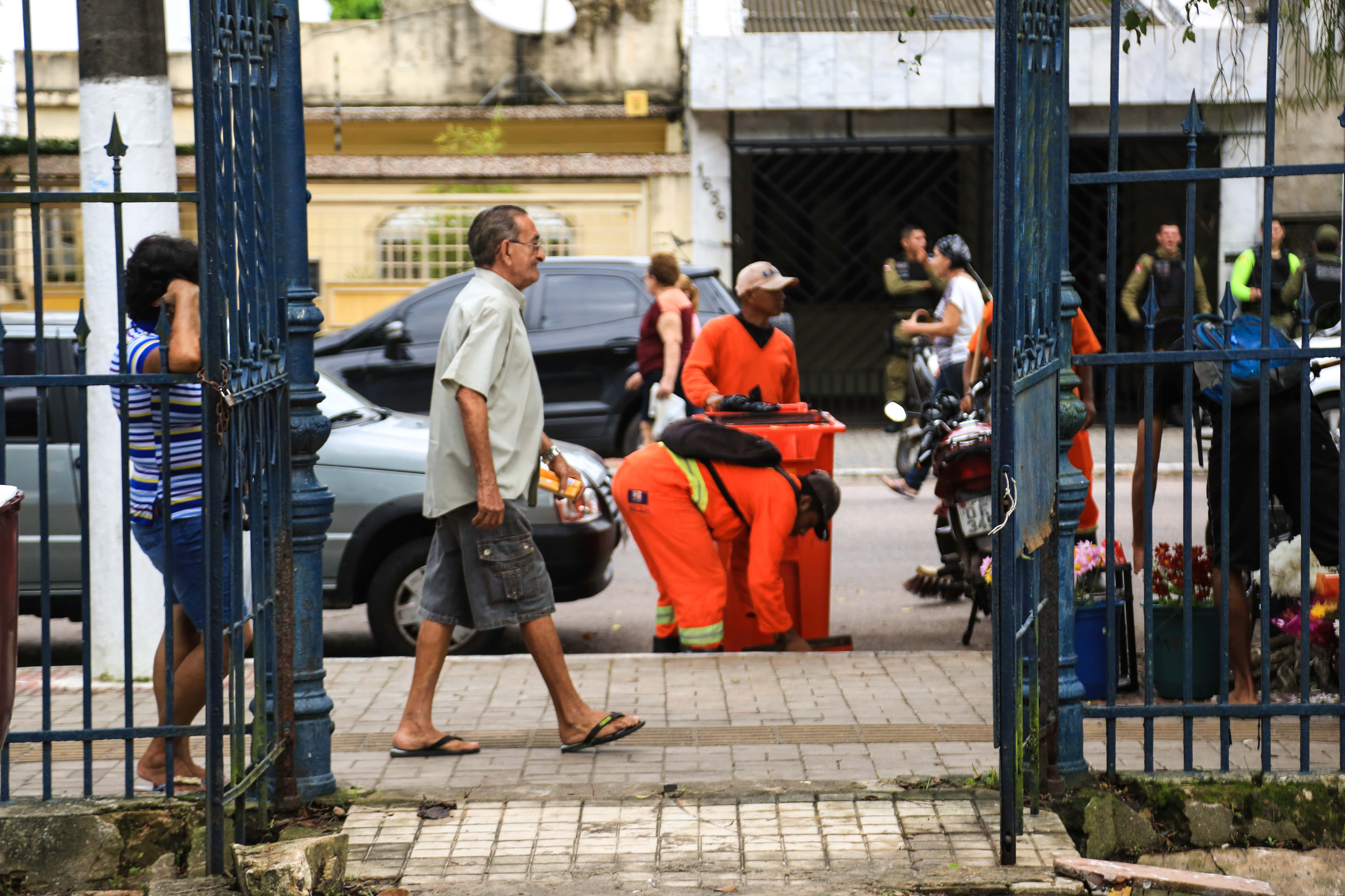 No Dia das Mães, cemitérios de Belém têm dia tranquilo