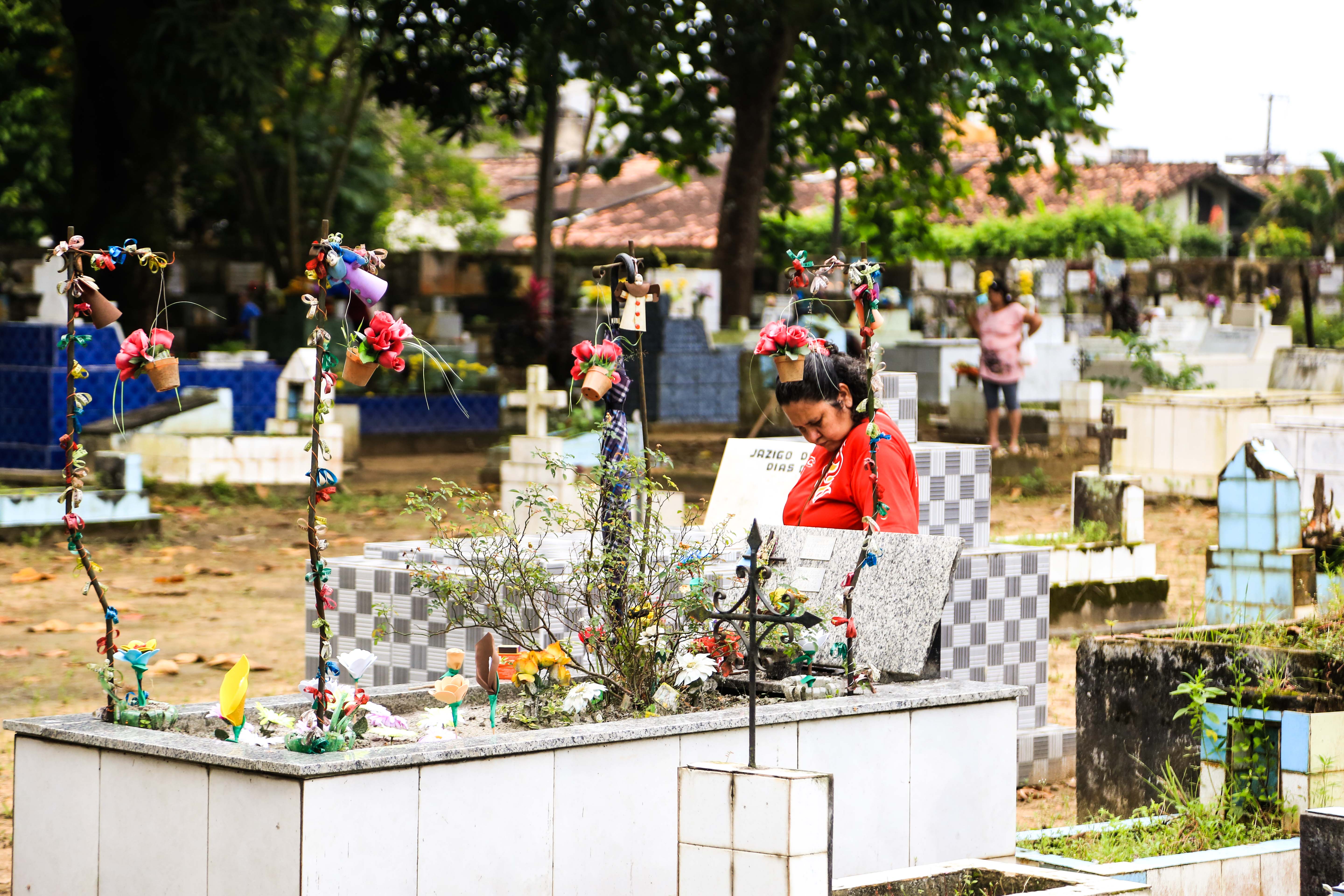 No Dia das Mães, cemitérios de Belém têm dia tranquilo