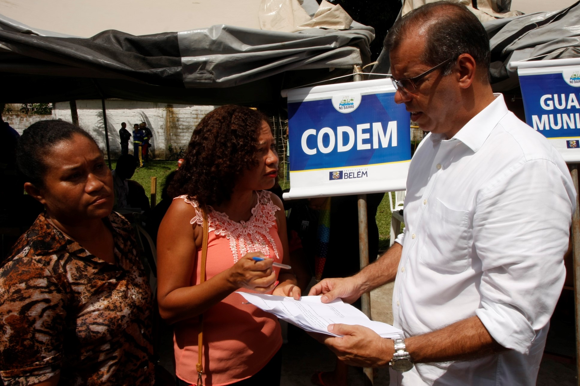 Gestão municipal leva serviços e atende demandas de  moradores do Tapanã