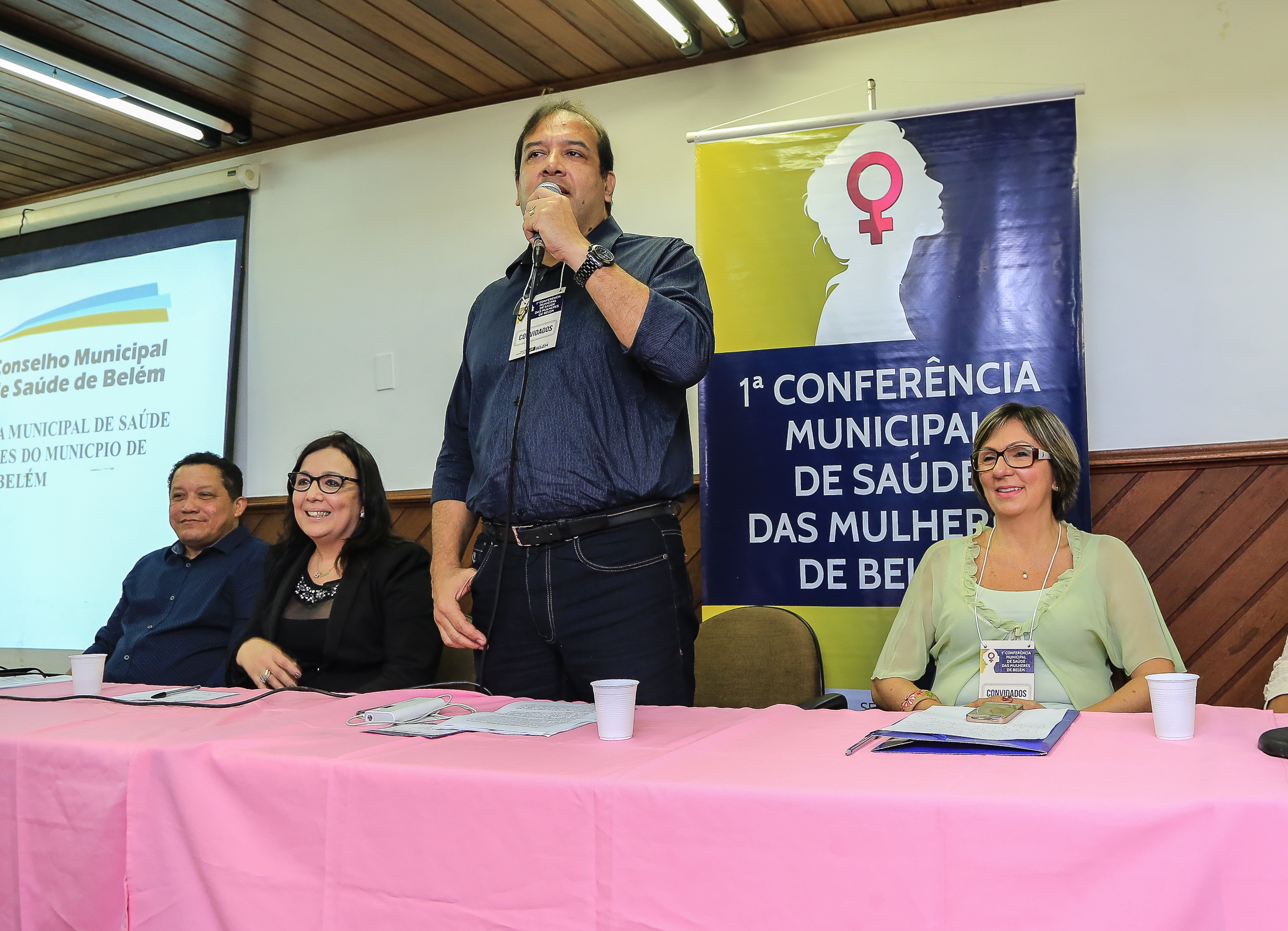 Conferência discute avanços na política de saúde da mulher