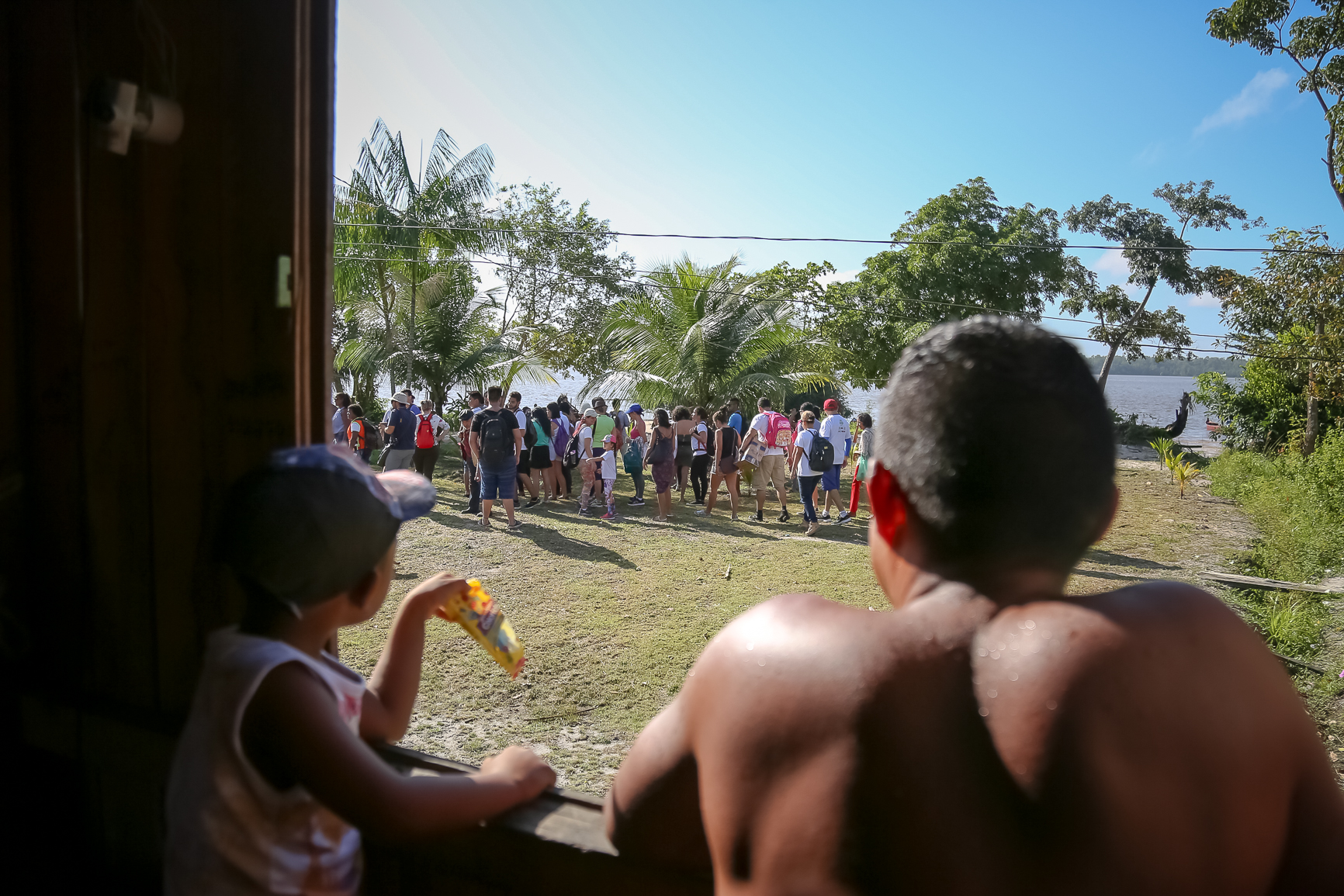 Ecomuseu da Amazônia realiza trilha ecológica e valoriza comunidade de Cotijuba