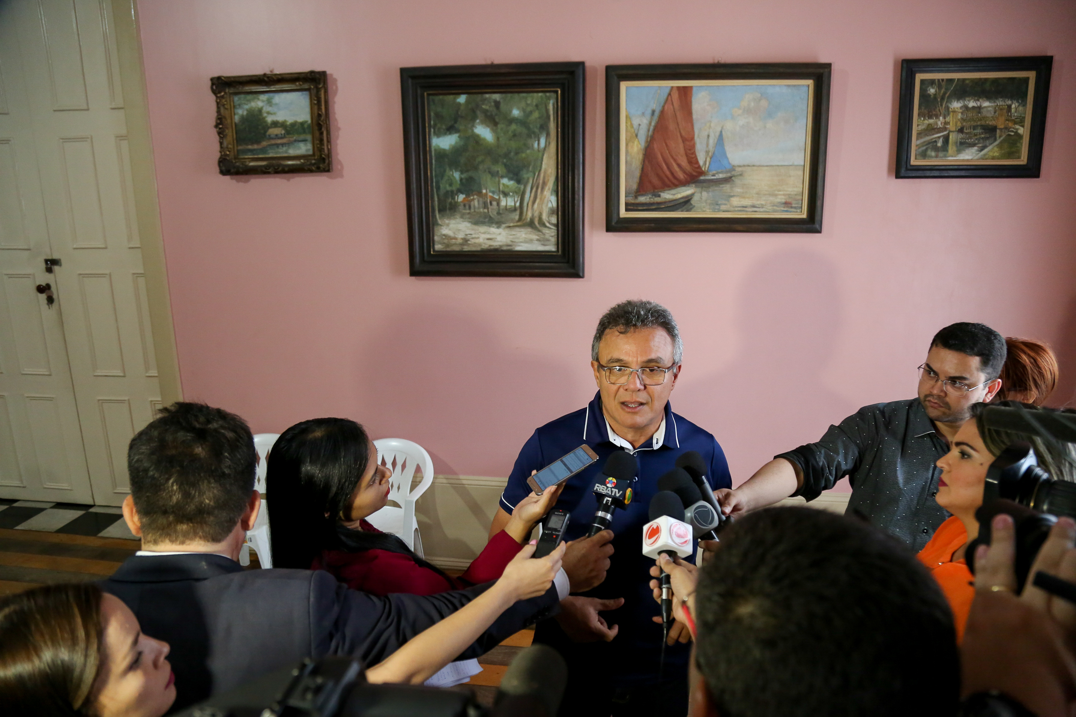 Prefeitura apresenta comissão para analisar implantação de ar-condicionado em ônibus