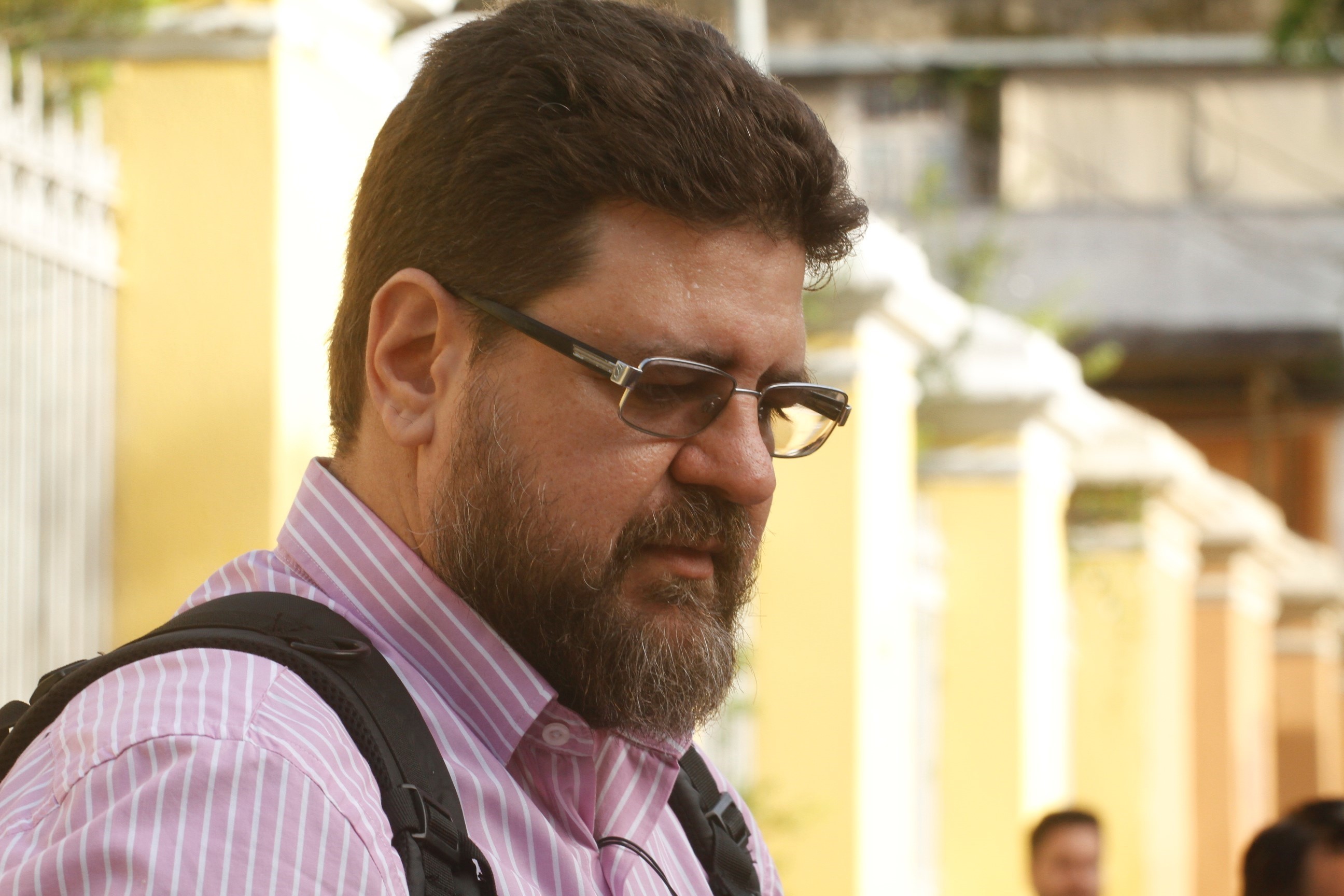 Ação aborda irregularidades de trânsito no entorno de escola