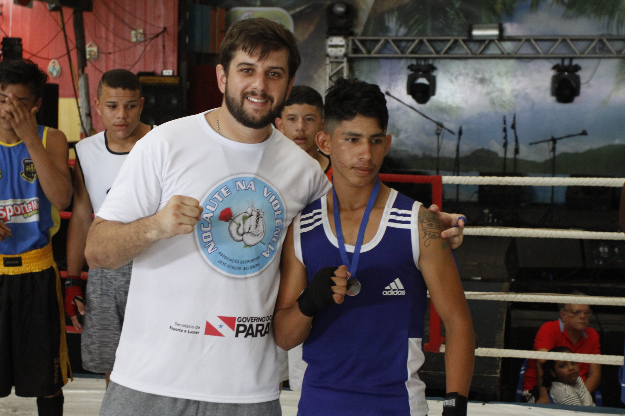 Projeto “Nocaute na Violência” incentiva a prática de esporte
