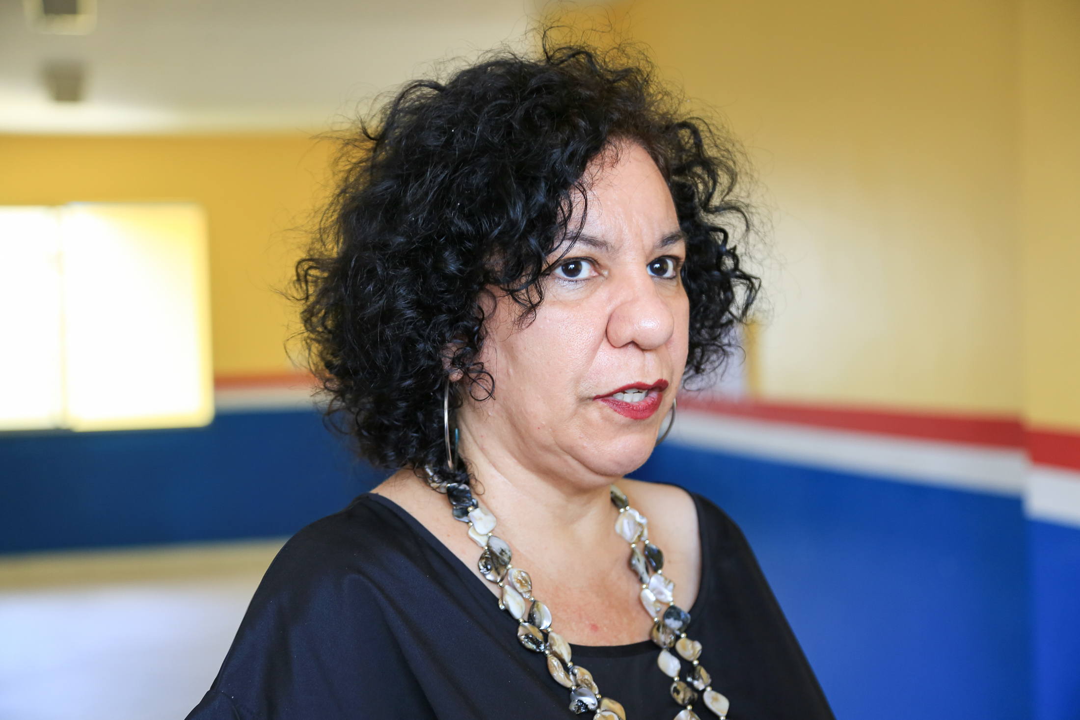 Merendeiras de rede municipal passam por treinamento