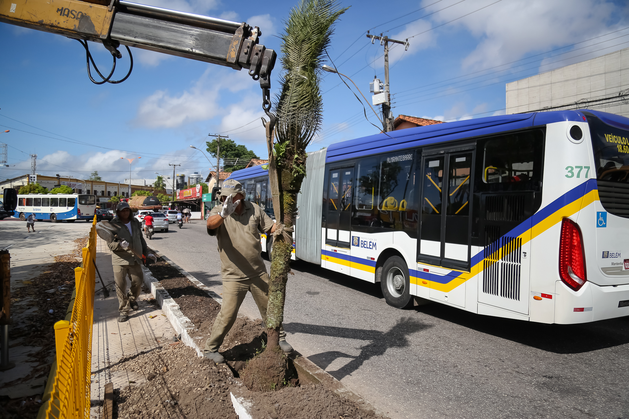Praça da Leitura passa por revitalização após o fim das obras na Estação São Brás