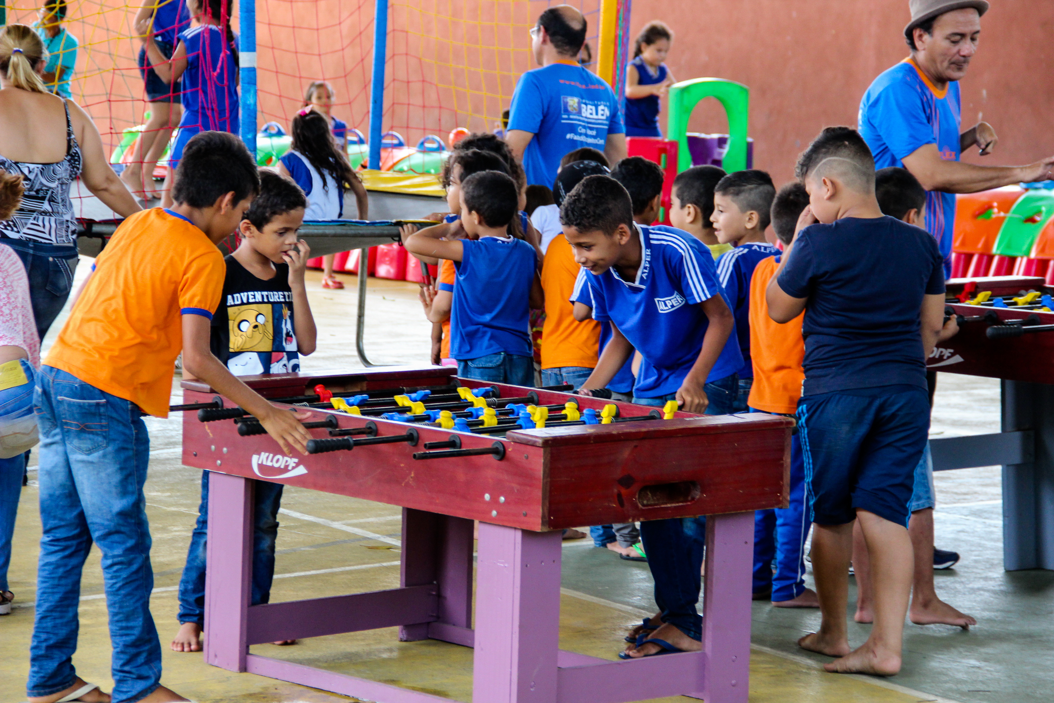 Estudantes participam de programa de prevenção da obesidade infantil