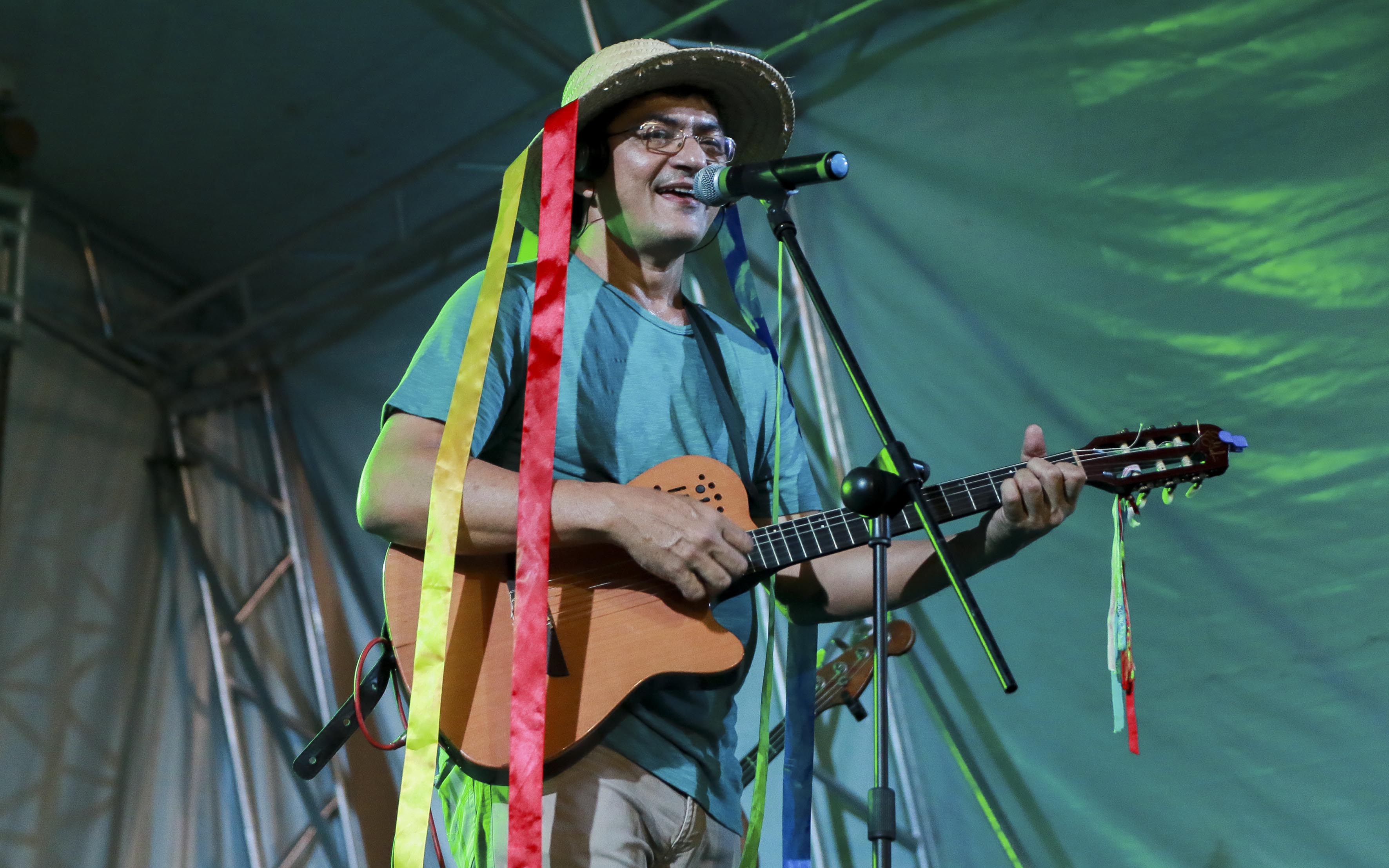 Público prestigia primeira noite da Programação Cultural Junina de Belém