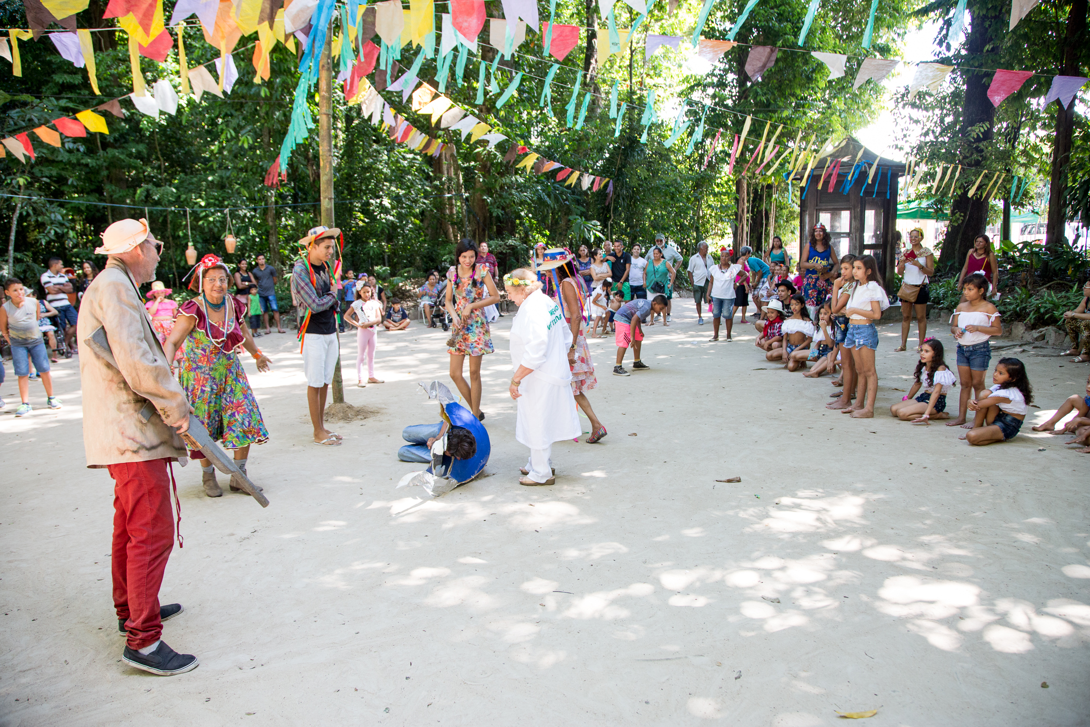 Atividades culturais marcam o domingo no Bosque e no Museu