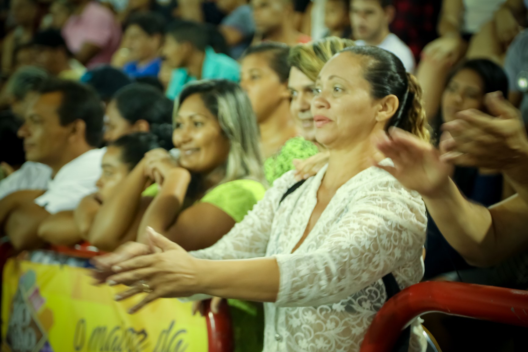 Programação Cultural Junina 2017 lota o ginásio da Tuna Luso