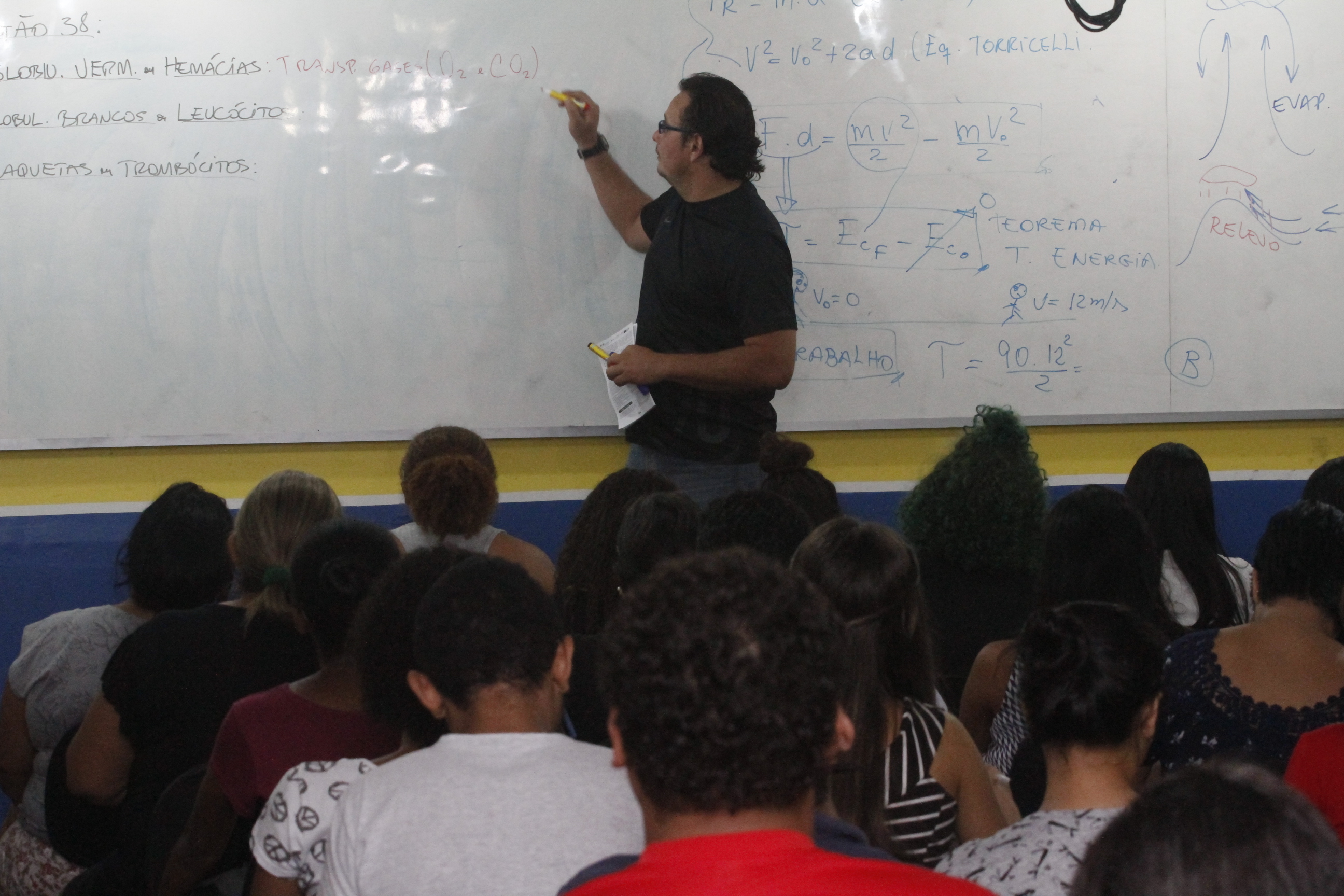 Pré-Vestibular Municipal prepara estudantes para o Enem com aulões aos sábados