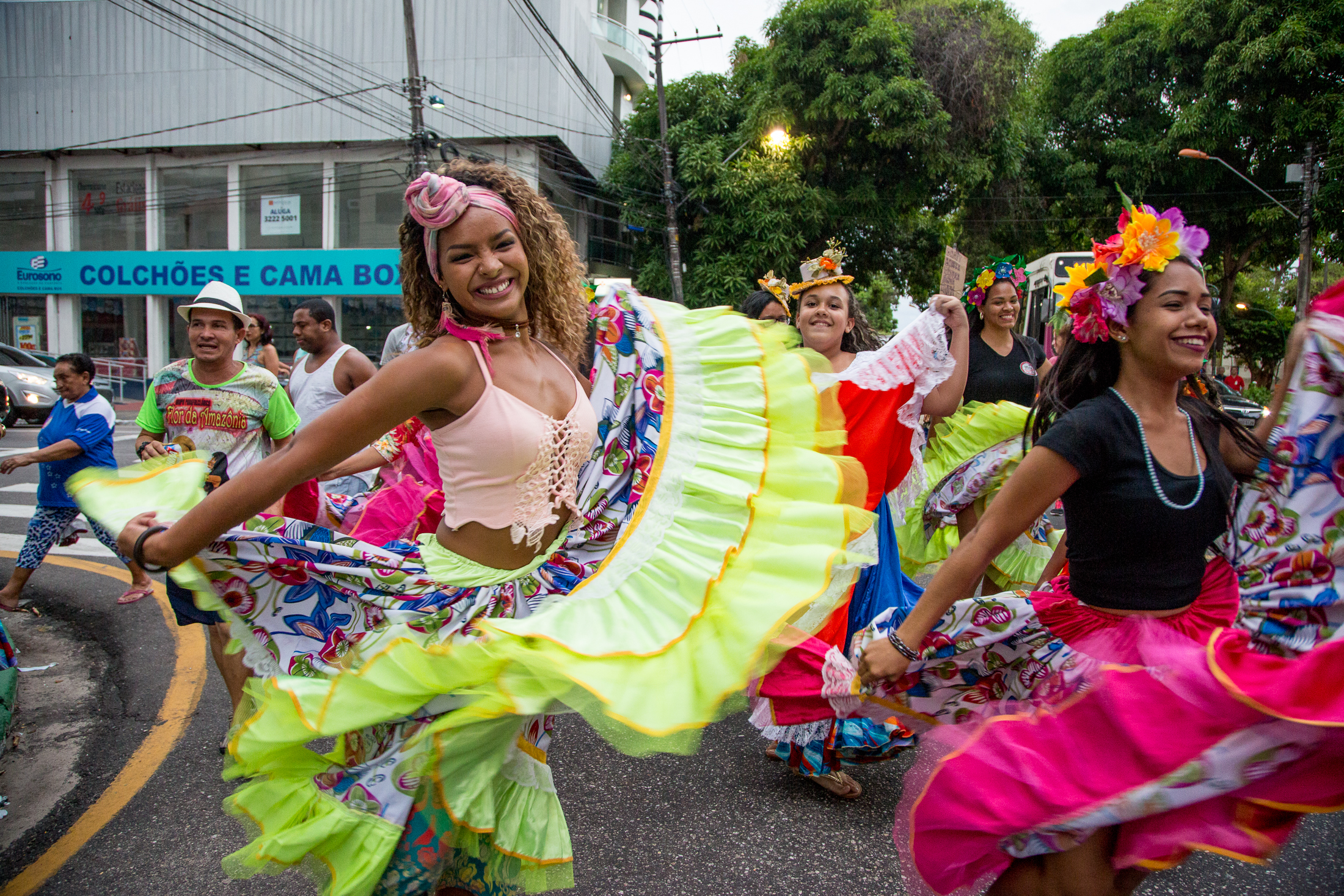 Cortejo cultural e homenagens a mestres encerram a Semana do Folclore