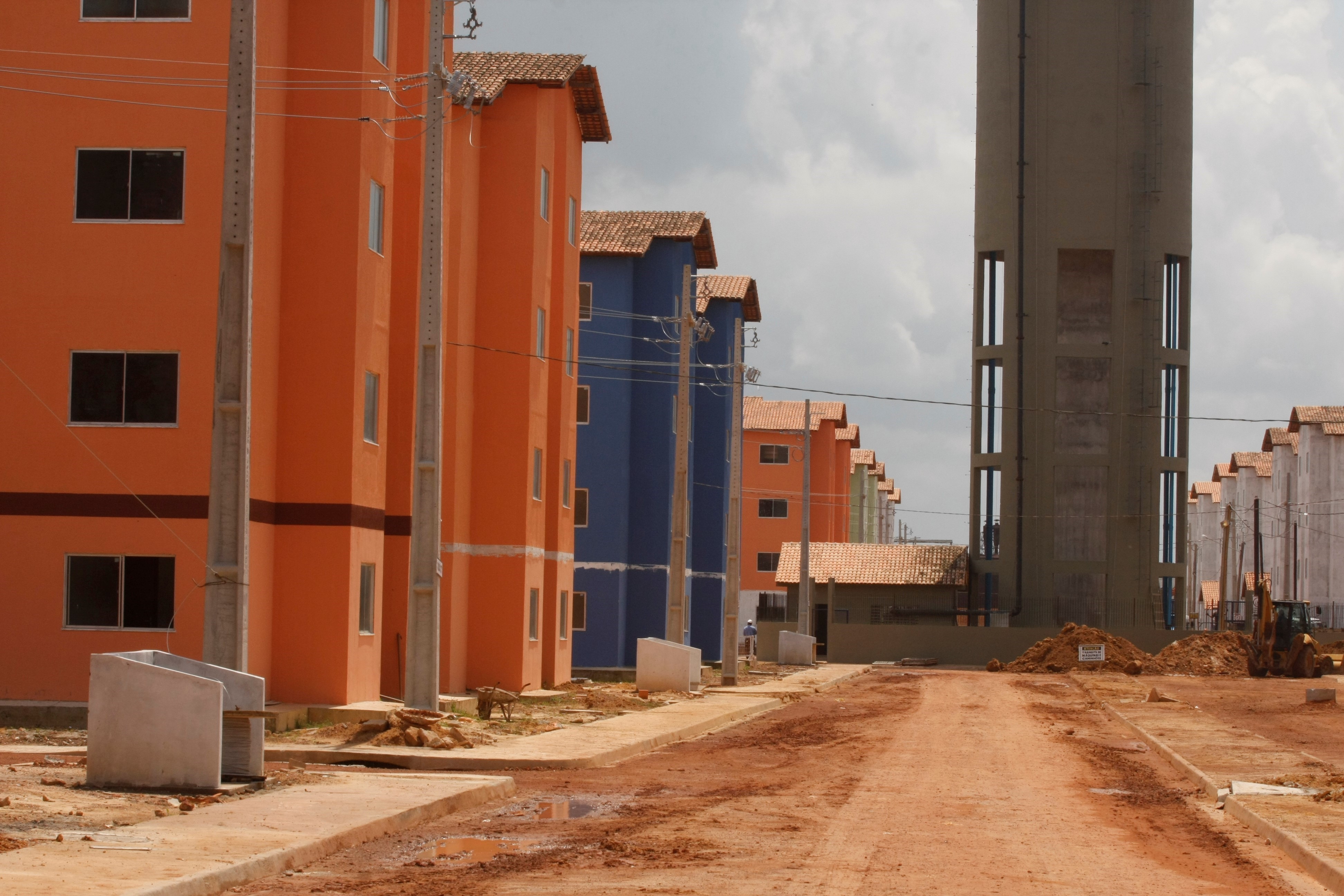 Residenciais construídos pela Prefeitura estão com obras em fase de conclusão 