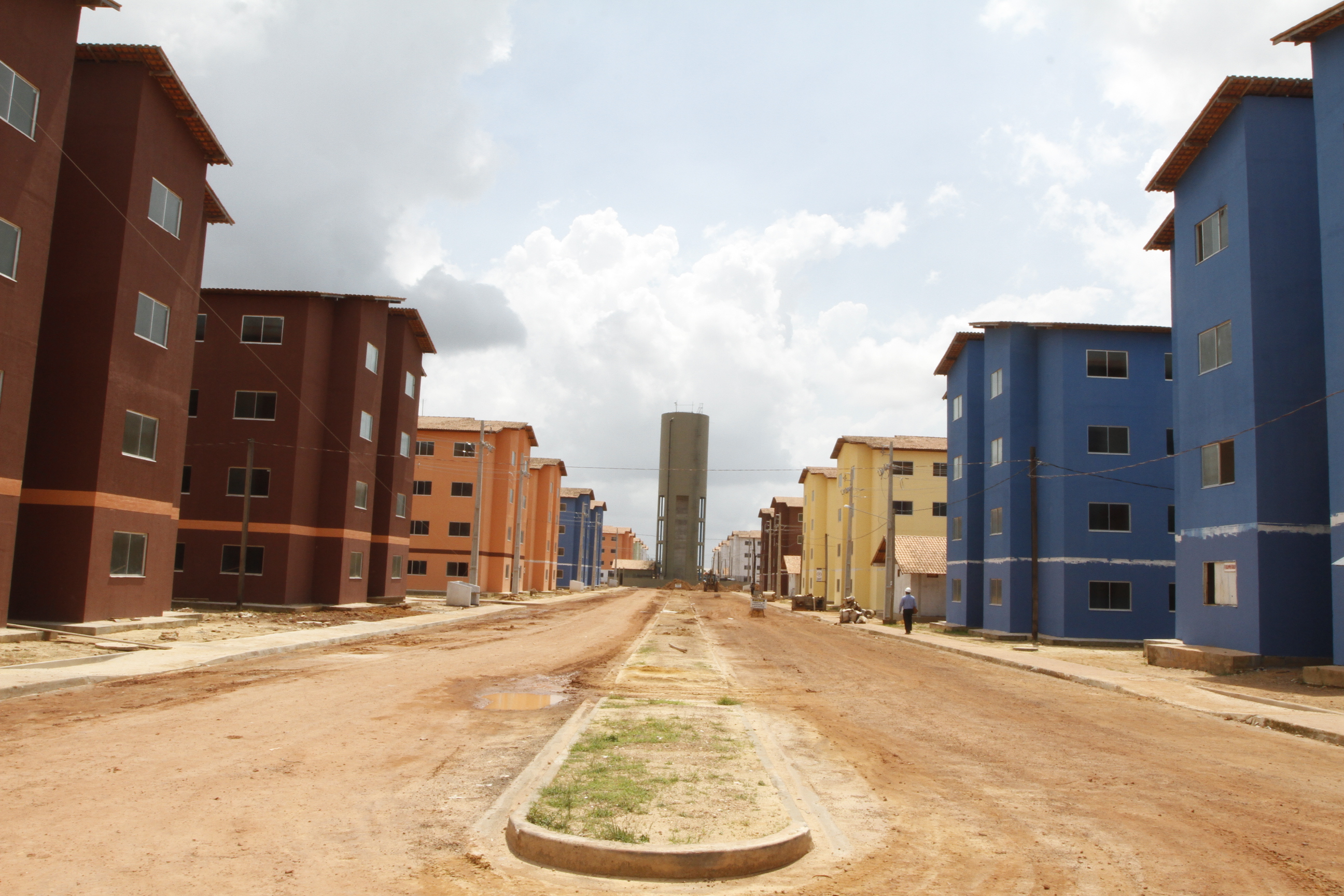 Residenciais construídos pela Prefeitura estão com obras em fase de conclusão 
