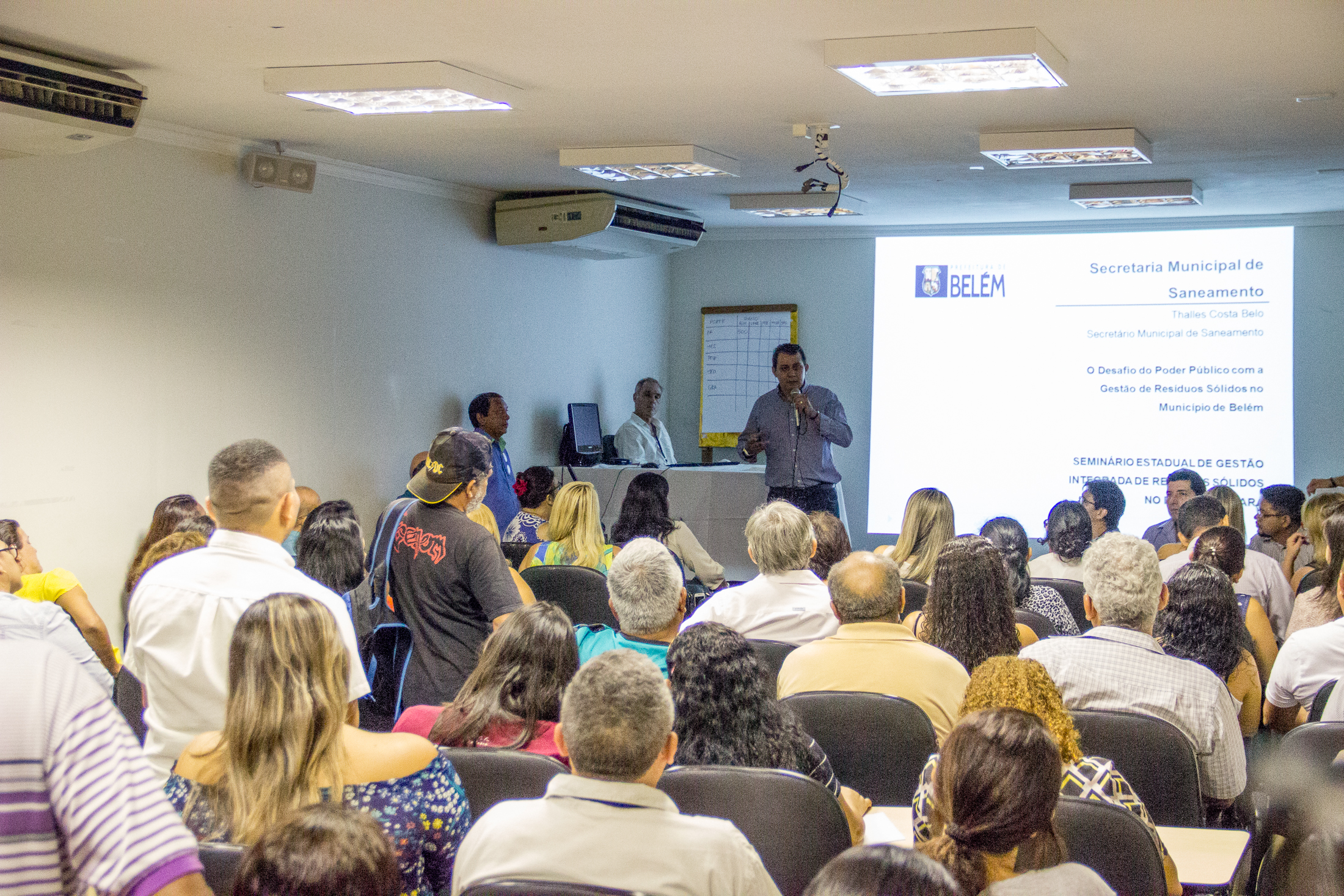 Servidores da Sesan participam de palestras sobre cuidados com a saúde