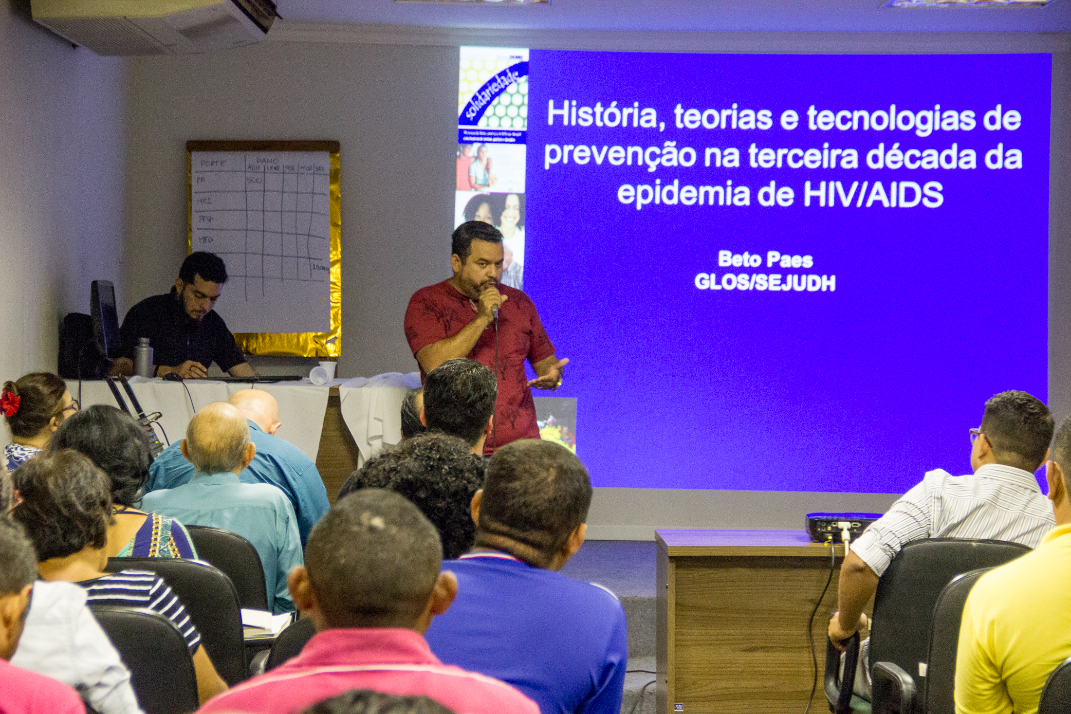 Servidores da Sesan participam de palestras sobre cuidados com a saúde