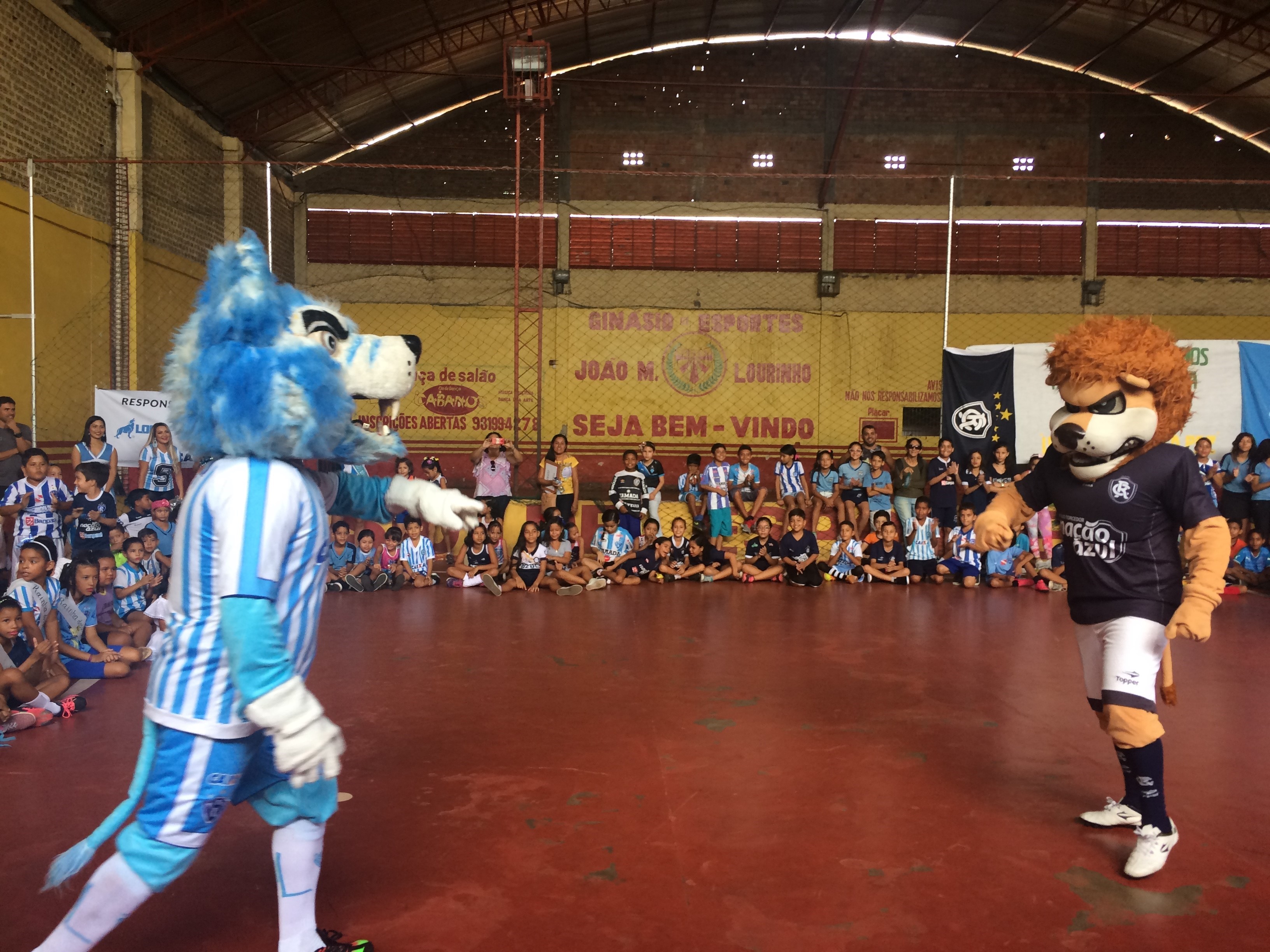 Alunos de escola municipal disputam RexPa  em diversas modalidades esportivas