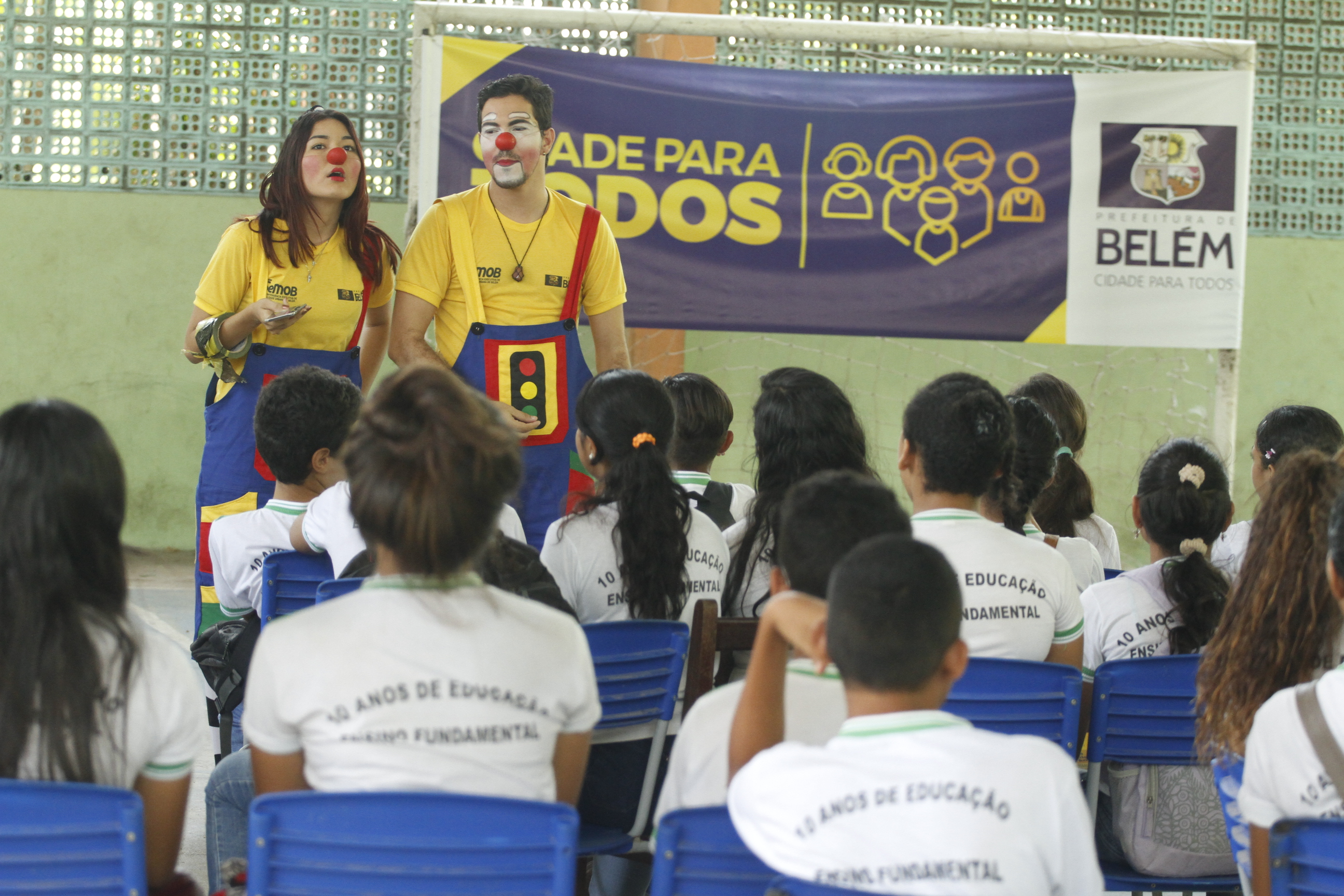 Combate à violência é tema de debate entre estudantes do Tapanã