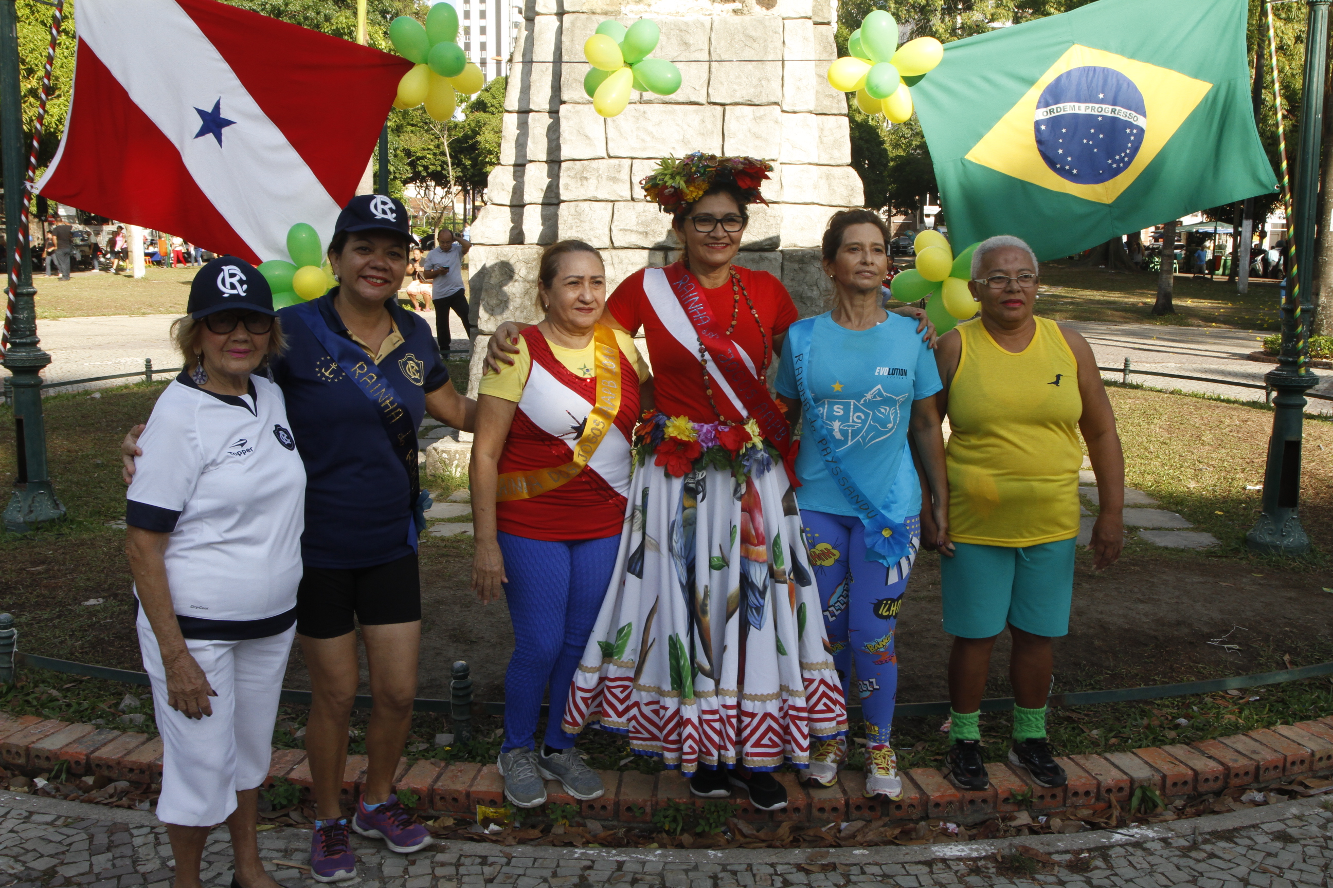 Jogos Recreativos da Praça Brasil divertem participantes nesta quinta-feira, 14