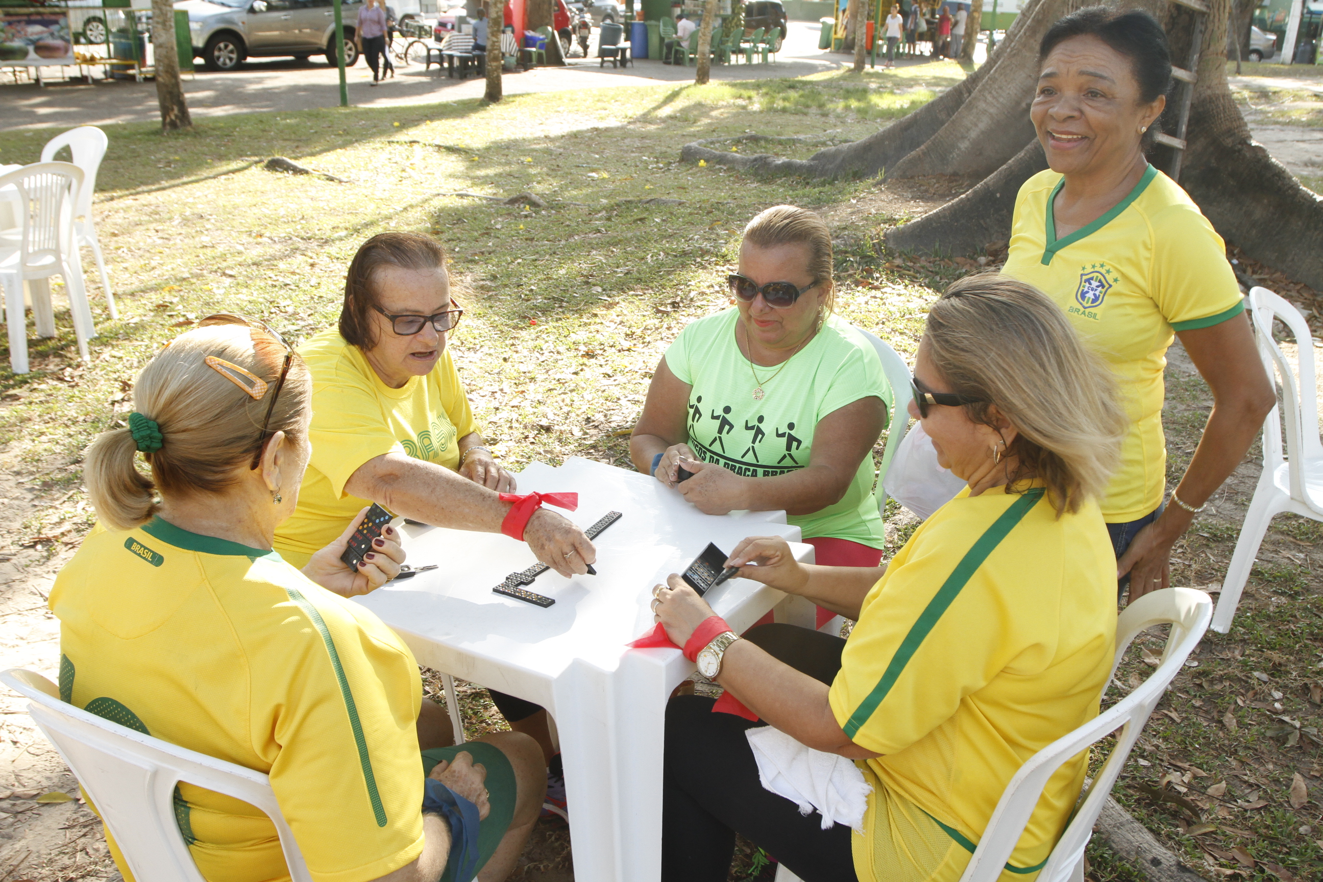 Jogos Recreativos da Praça Brasil divertem participantes nesta quinta-feira, 14