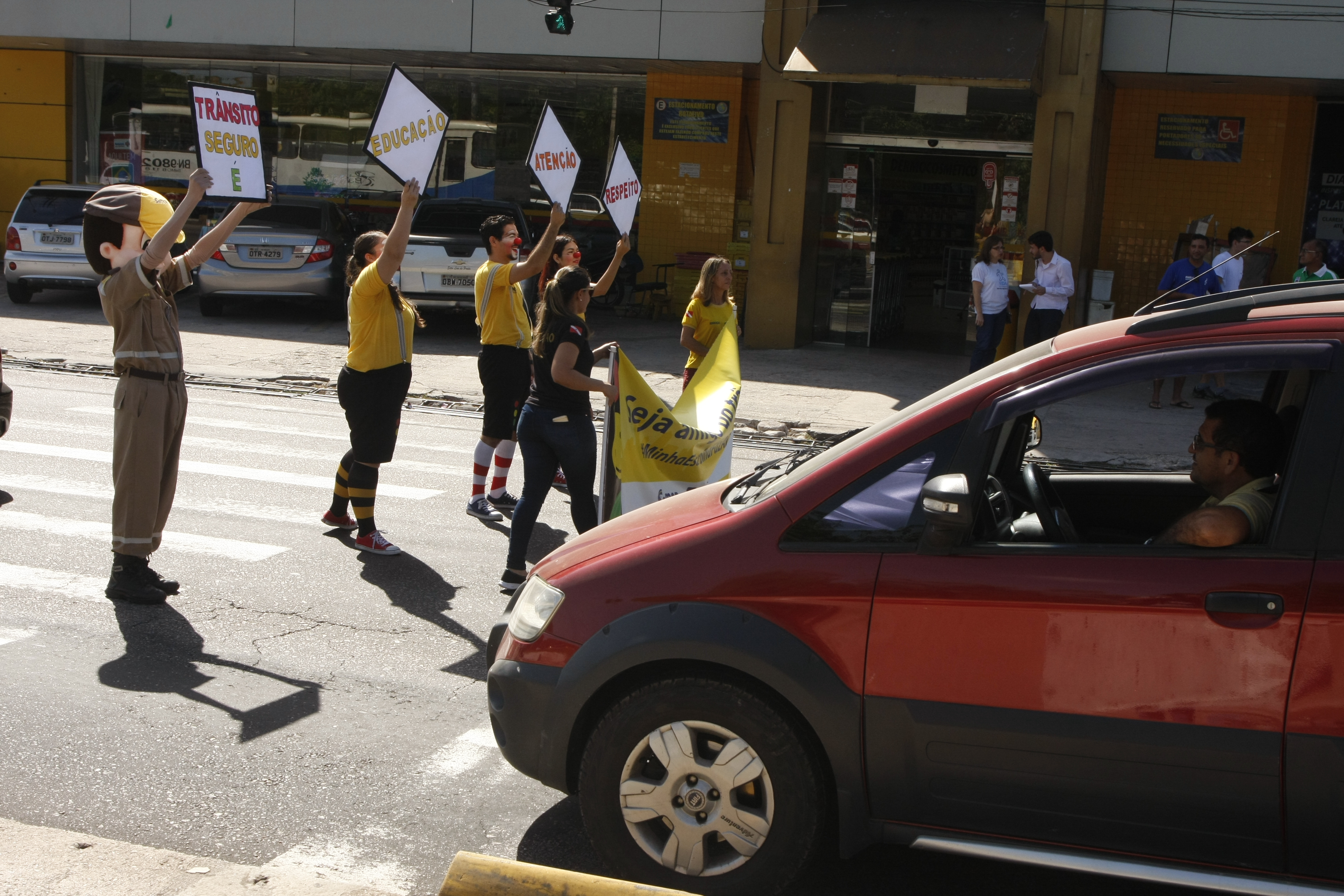 Maio Amarelo terá mais de 15 ações de segurança no trânsito a partir desta quarta-feira