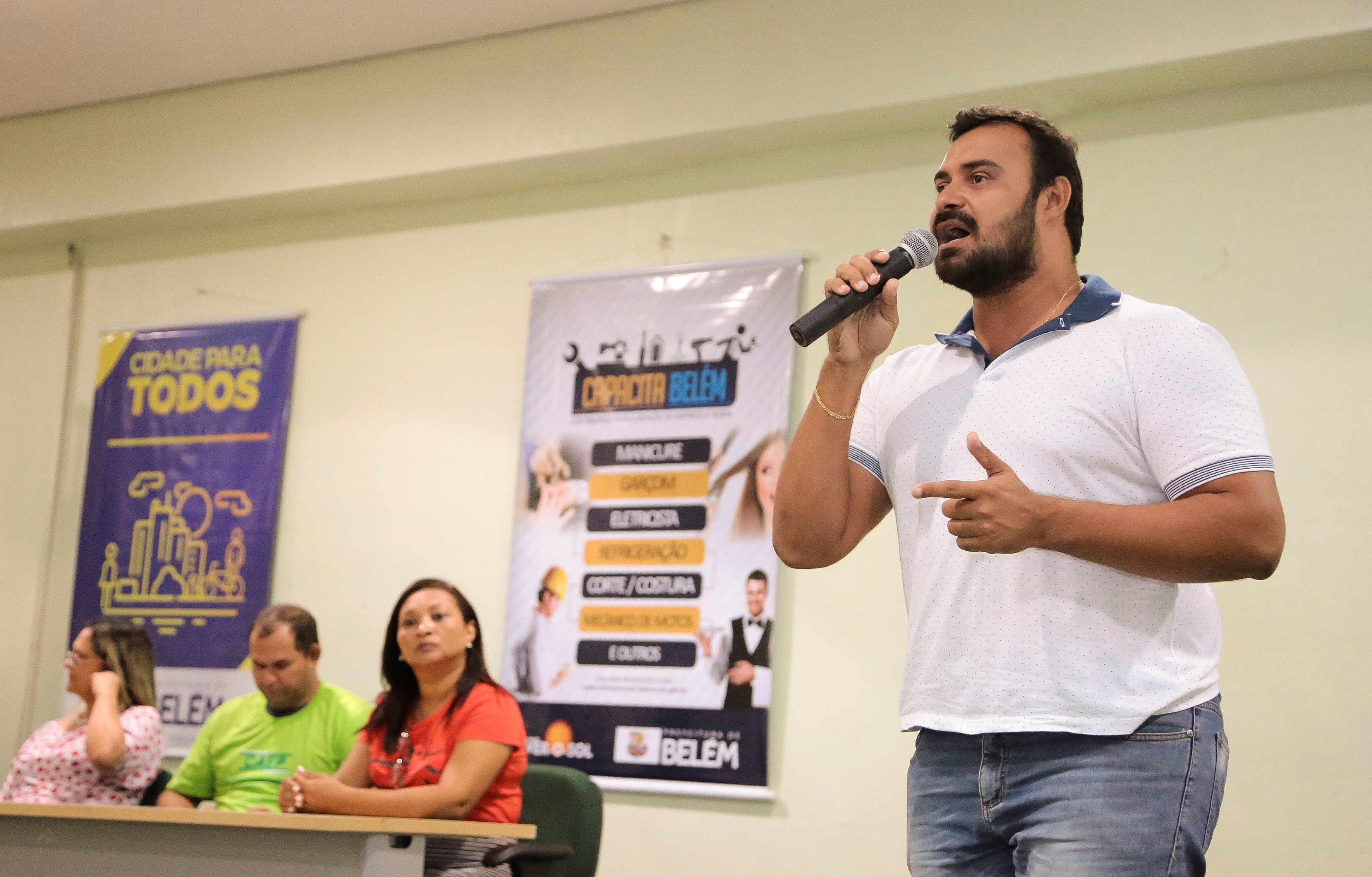Fundo Ver-o-Sol certifica 231 pessoas em cursos profissionalizantes