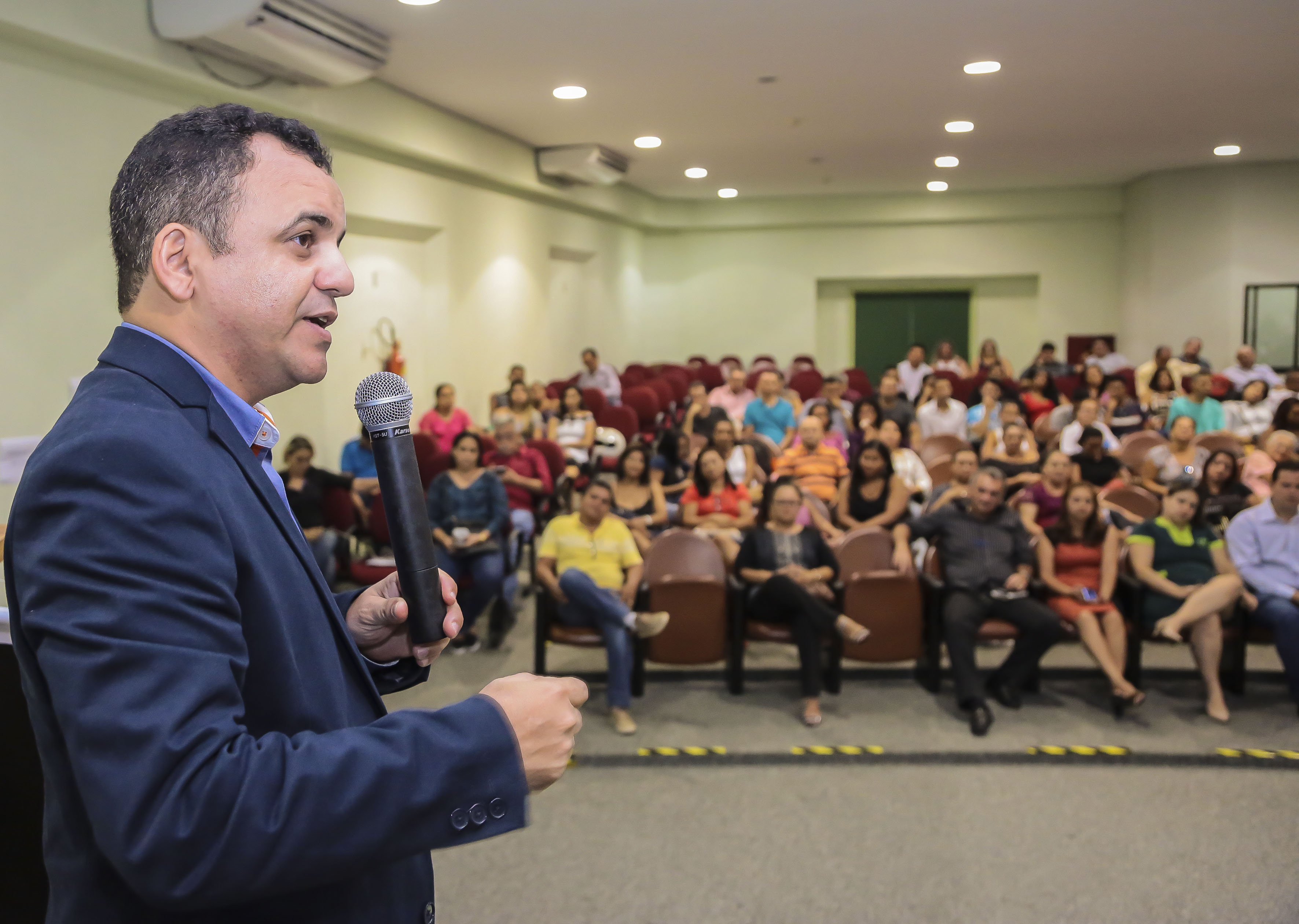 Fundo Ver-o-Sol certifica 231 pessoas em cursos profissionalizantes