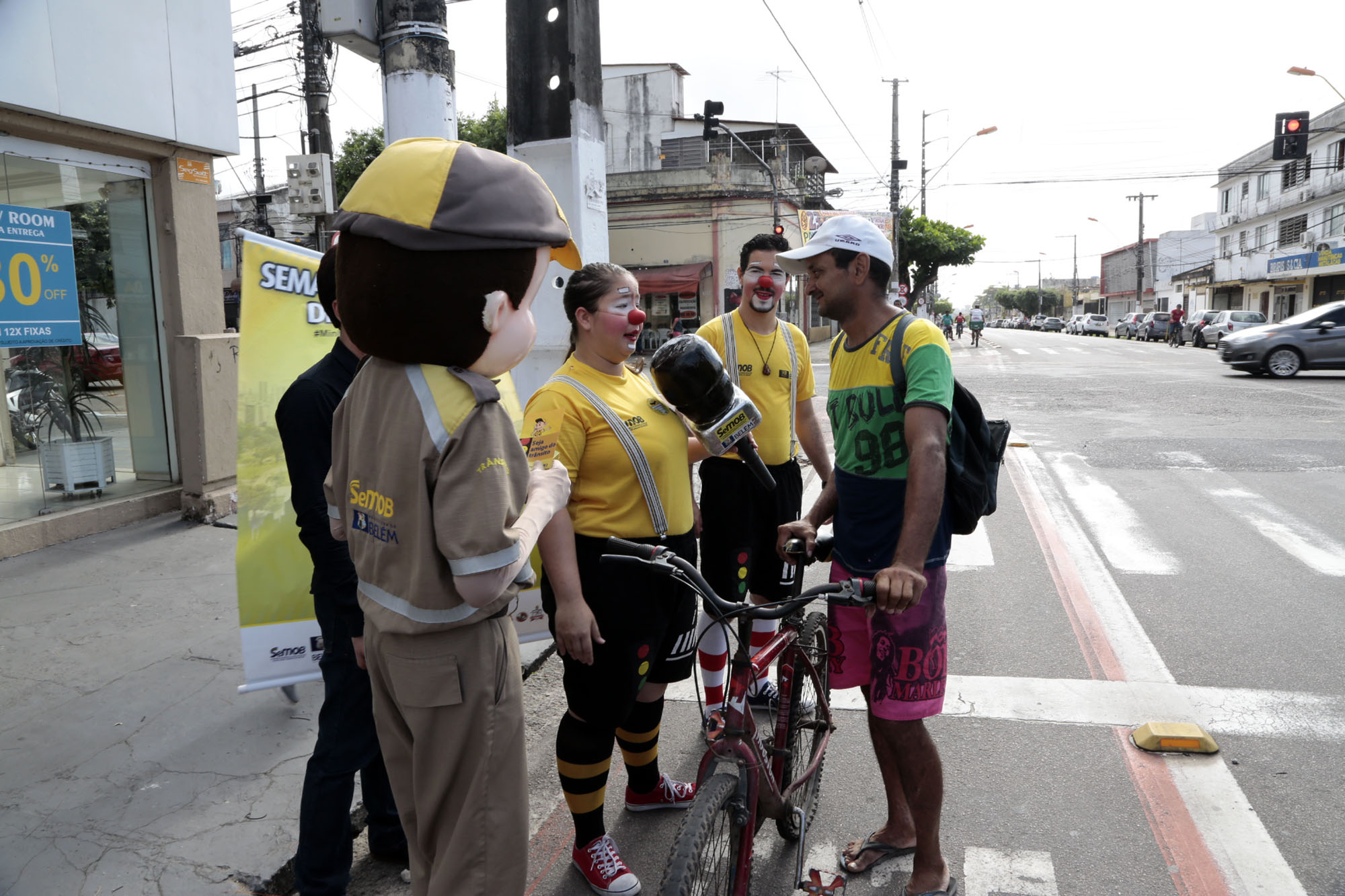 Ações educativas em ciclofaixas marcam o Dia Mundial sem Carro em Belém