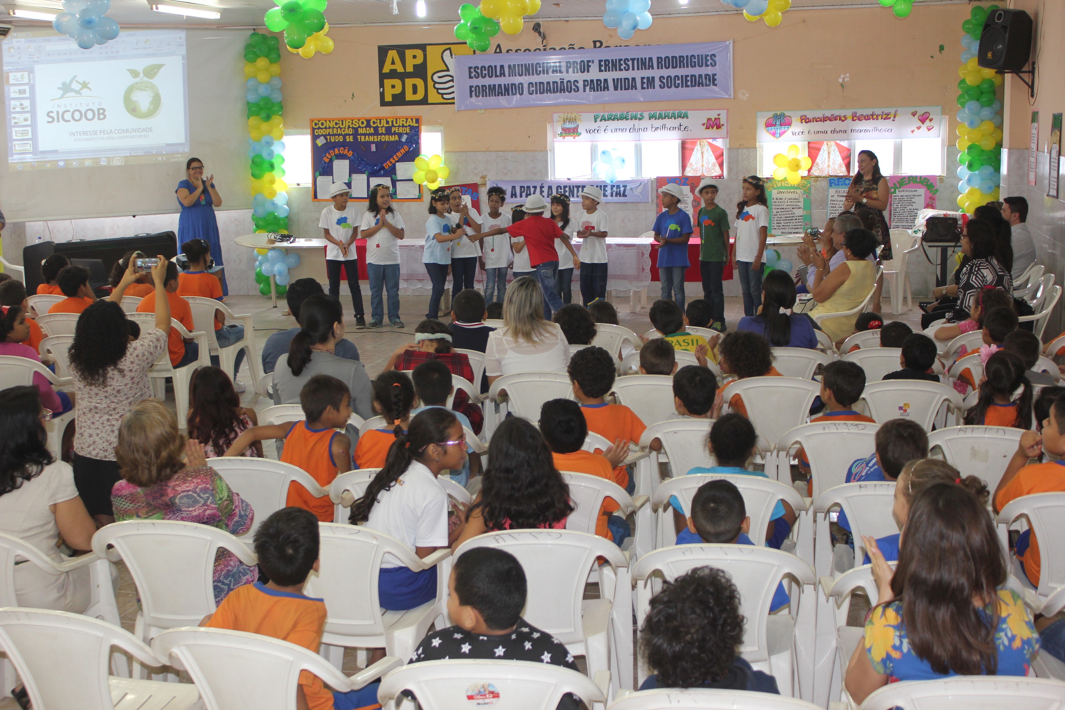 Alunos da rede municipal de Belém são destaque em competições regional e nacional