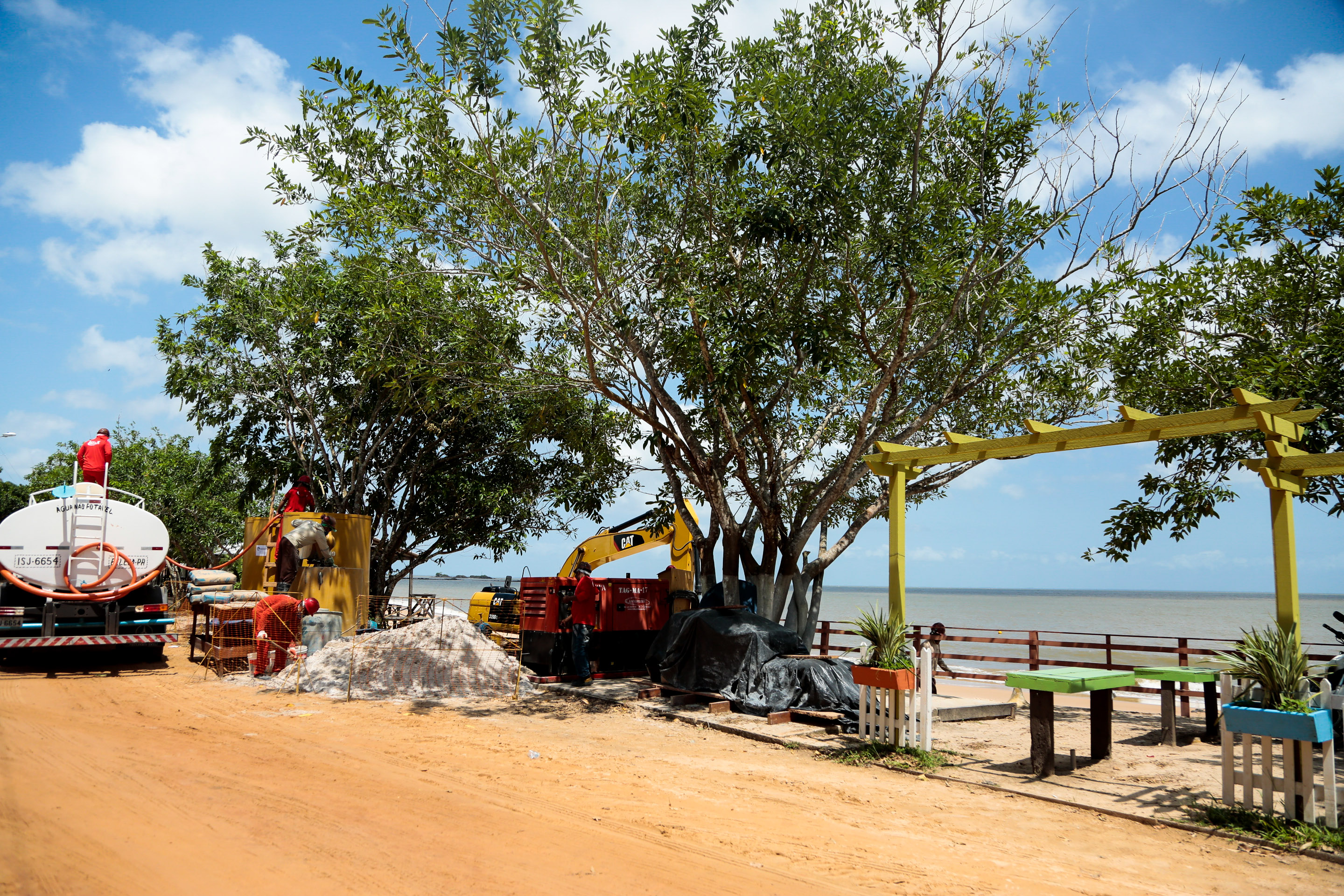 Obras de construção do muro de arrimo de Mosqueiro começam pelo Marahu