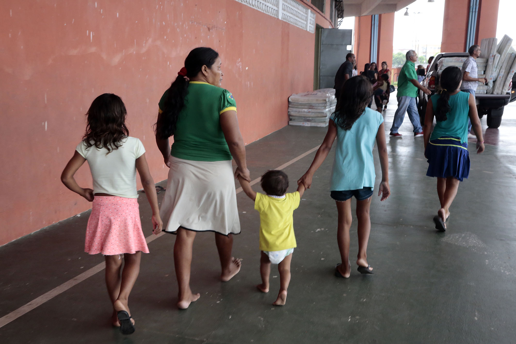Prefeitura de Belém participa de ação de assistência a indígenas da Venezuela