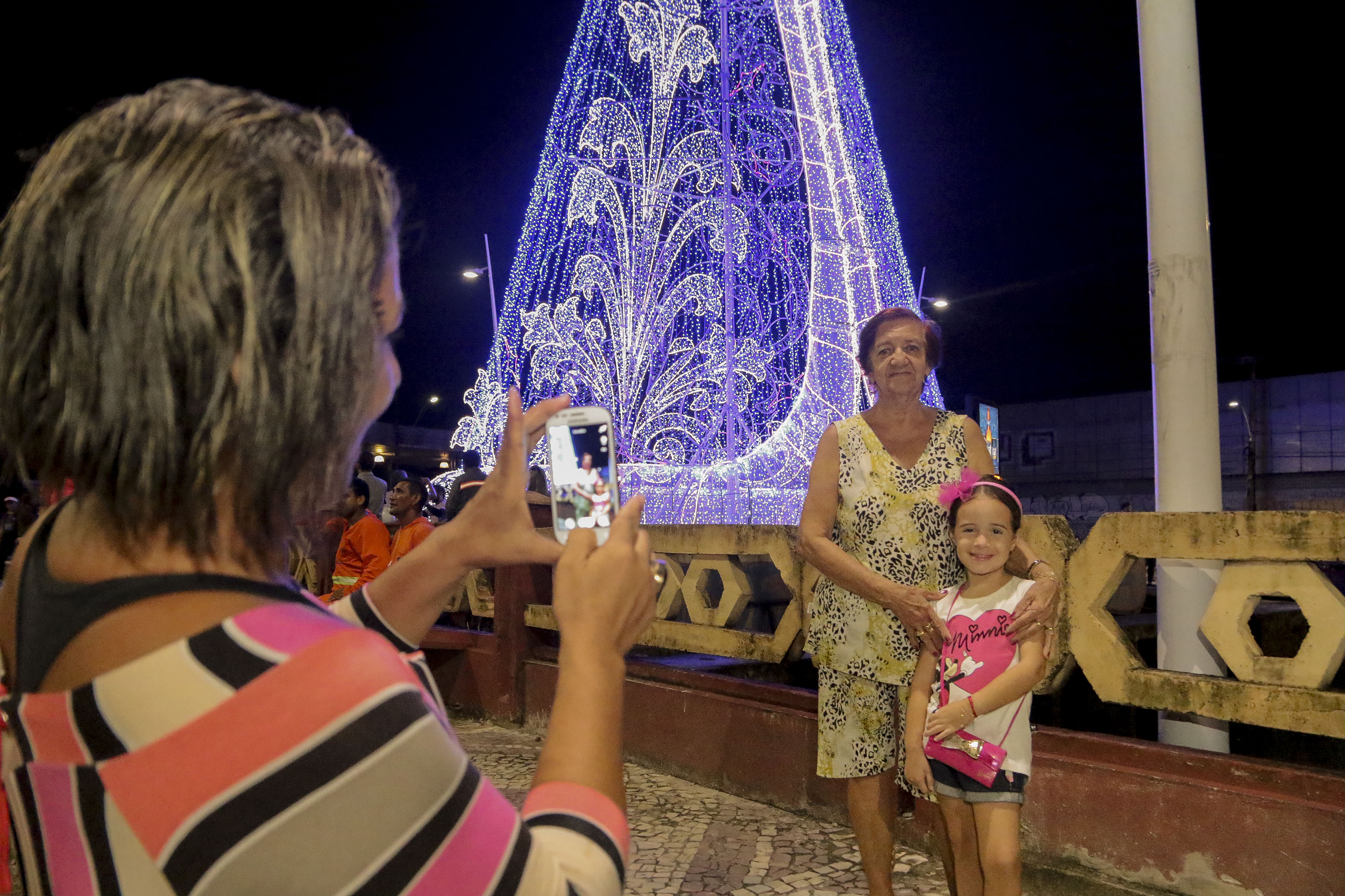 Prefeitura de Belém inaugura iluminação temática do Círio de Nazaré 