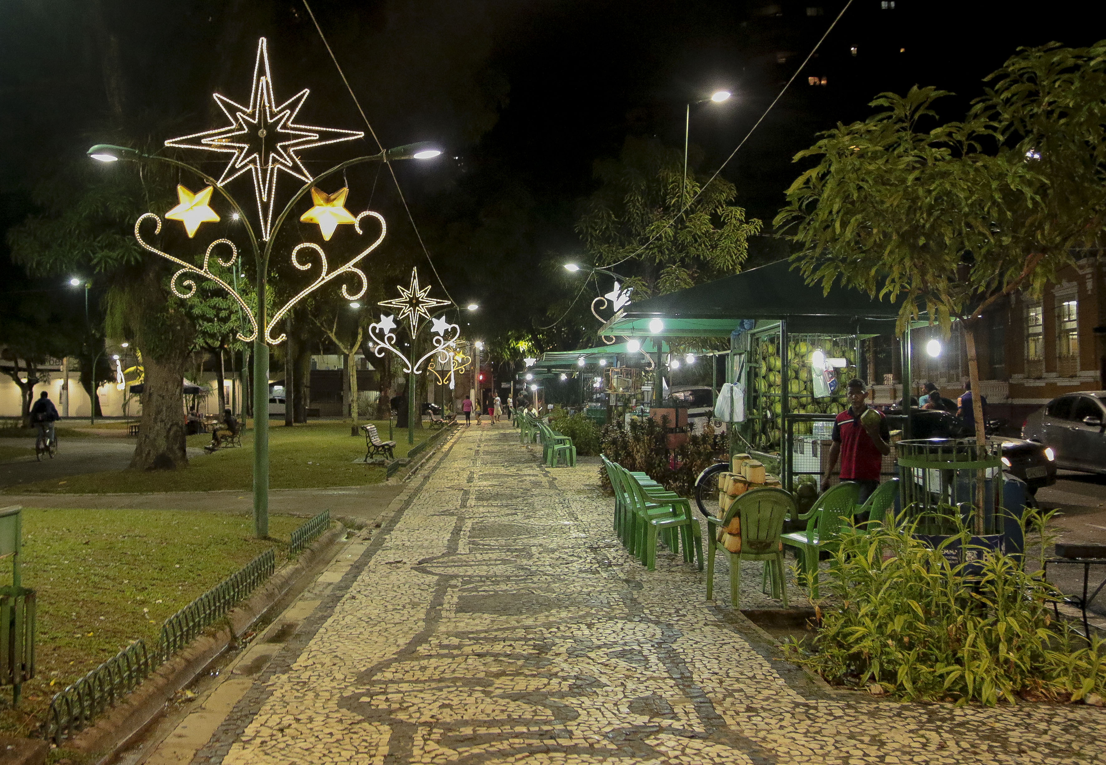 Prefeitura de Belém inaugura iluminação temática do Círio de Nazaré 