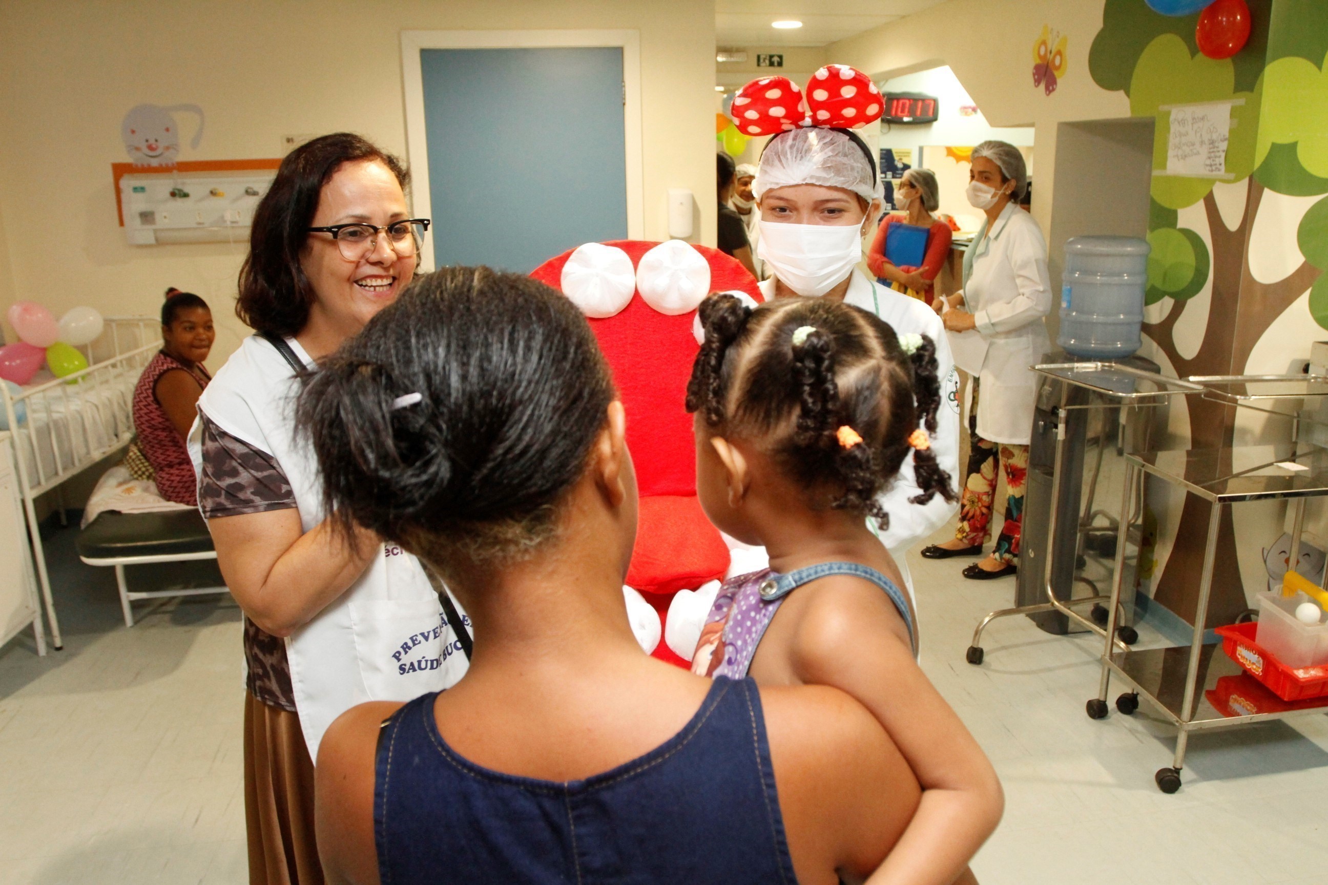 Pacientes do Hospital de Pronto Socorro Mário Pinotti festejam Semana da Criança