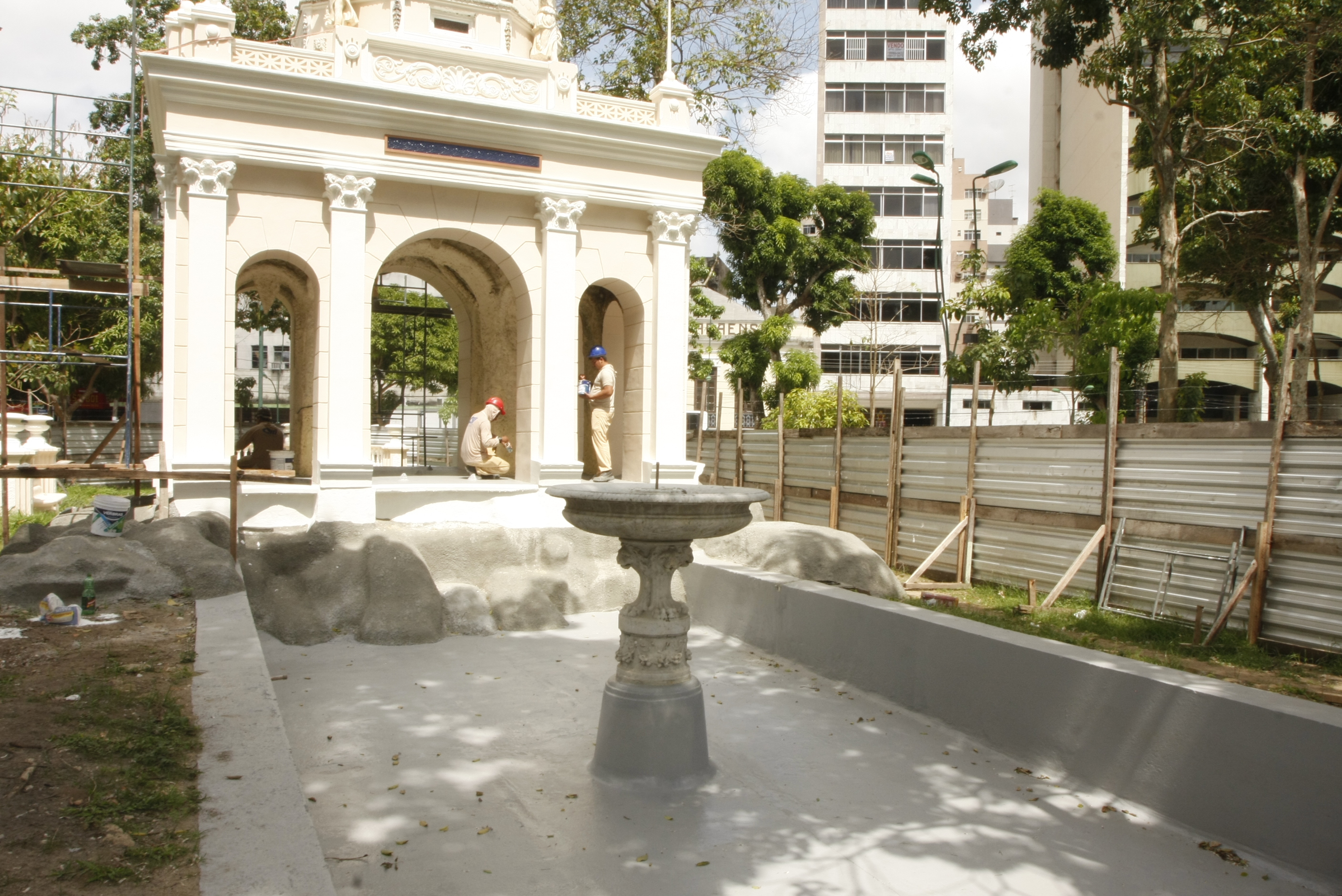 Obras de restauração da Praça da República chegam à fase final  