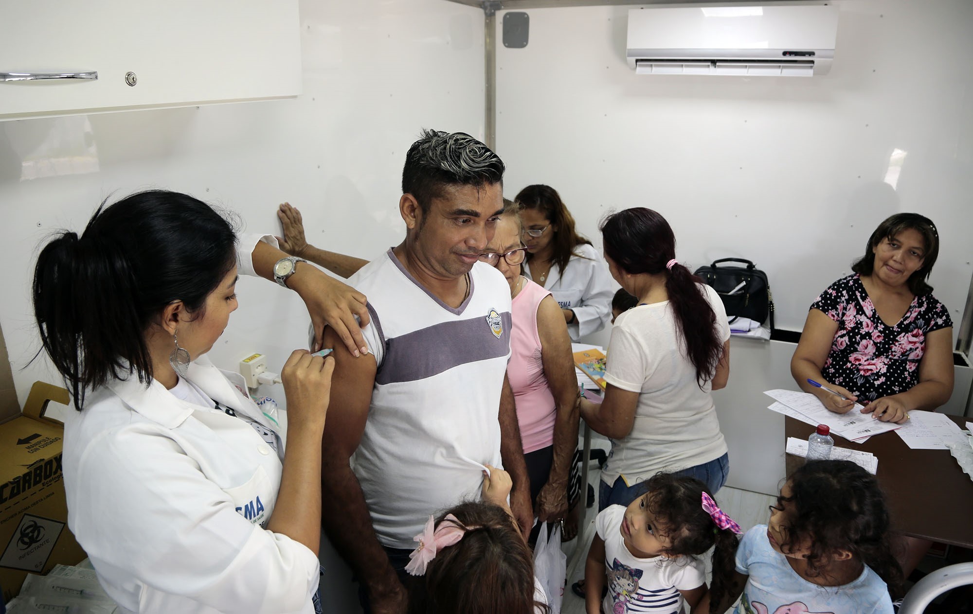 Jurunas recebe unidade móvel de vacinação