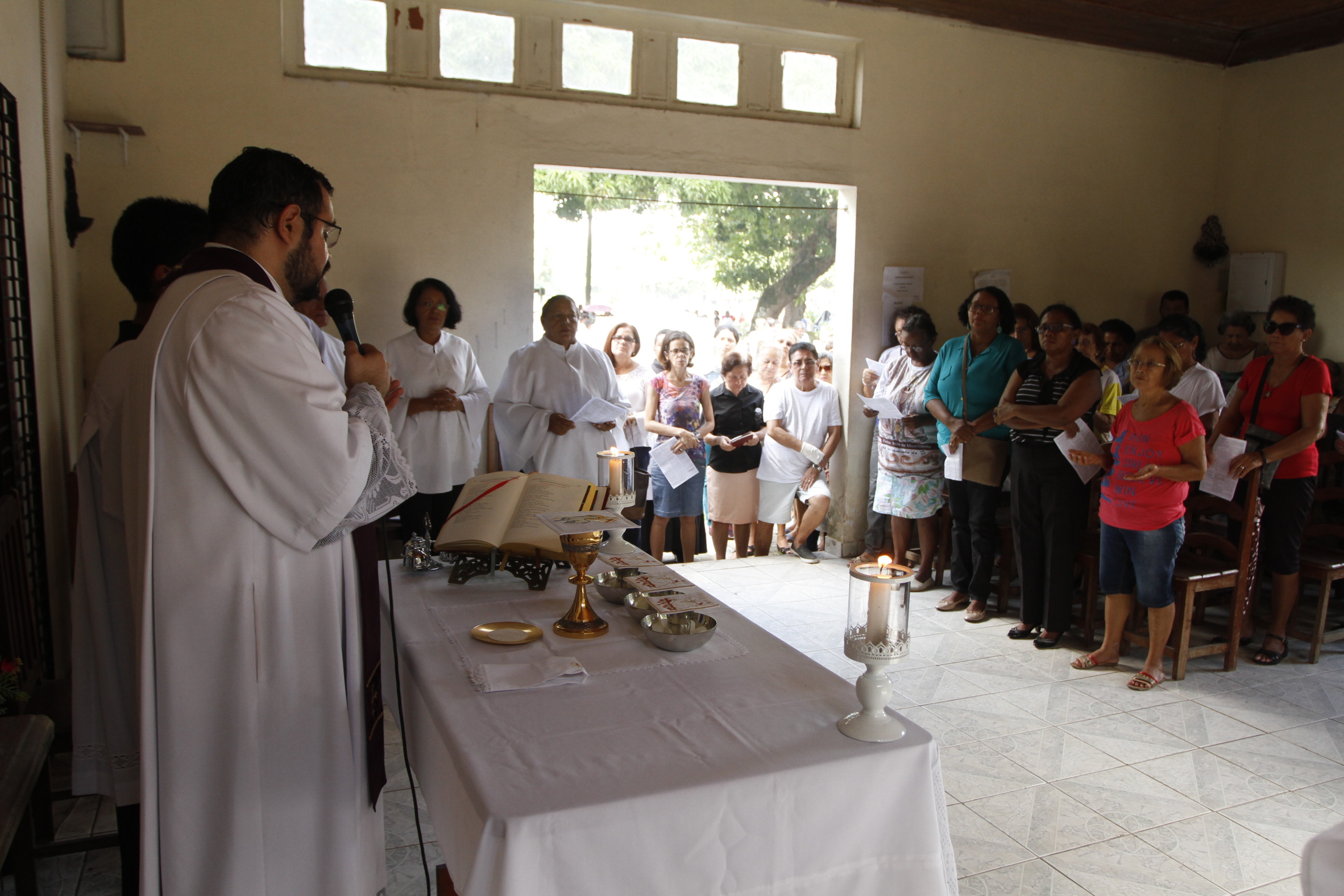 Dia de Finados registra grande movimentação nos cemitérios de Belém