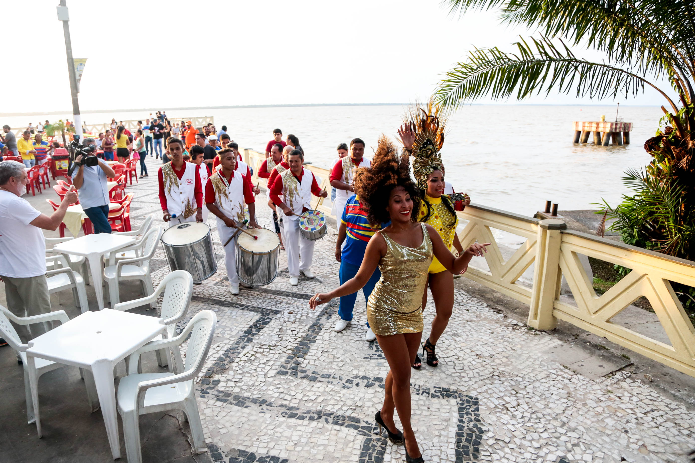 Comitiva da Unesco e das Cidades Criativas é recebida com festa no Ver-o-Rio