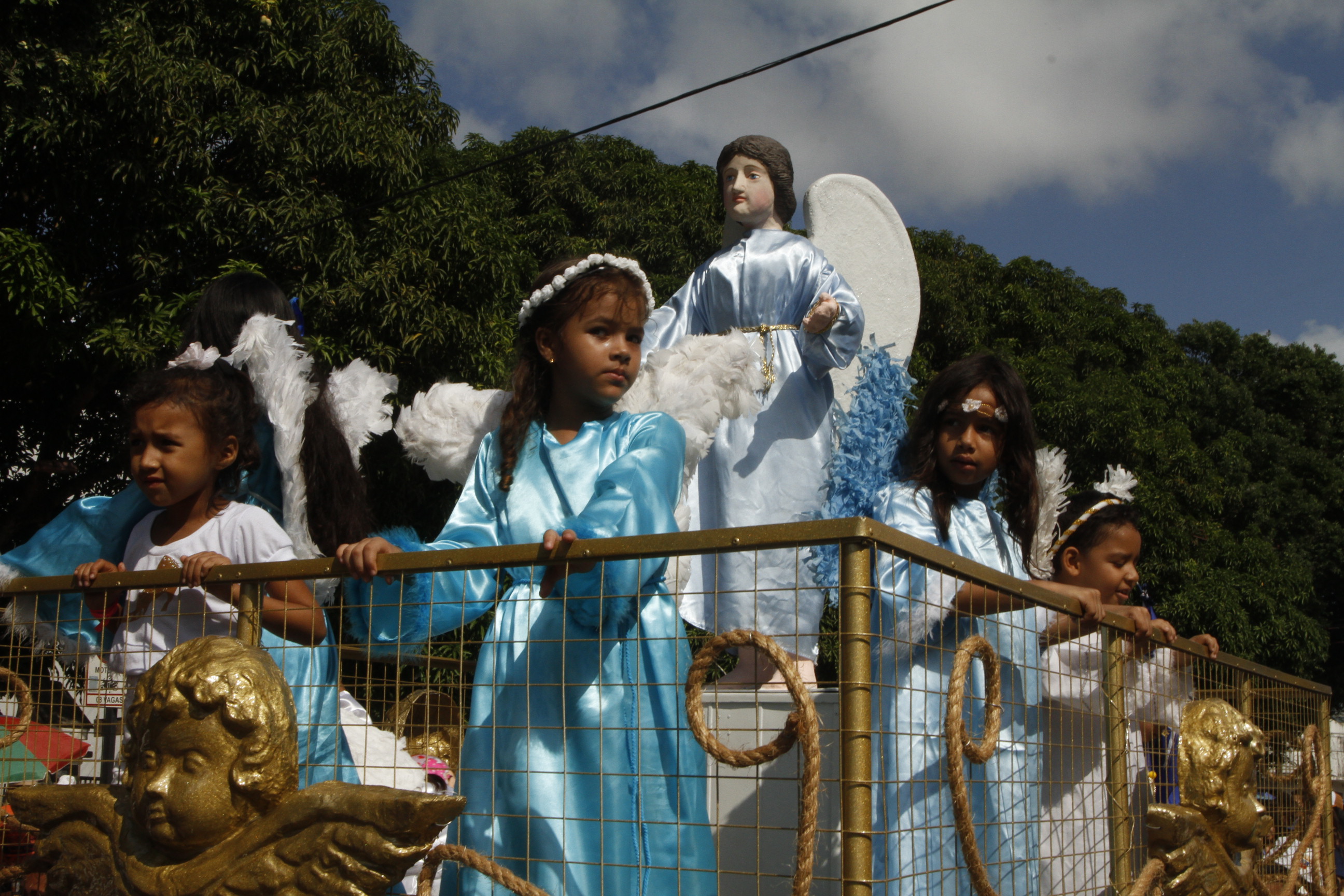 Círio de Icoaraci atrai 150 mil pessoas para homenagear Nossa Senhora das Graças