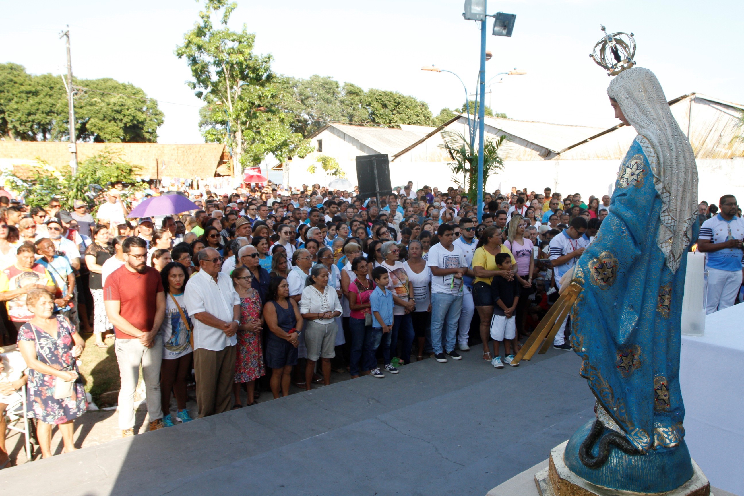 Círio de Icoaraci atrai 150 mil pessoas para homenagear Nossa Senhora das Graças